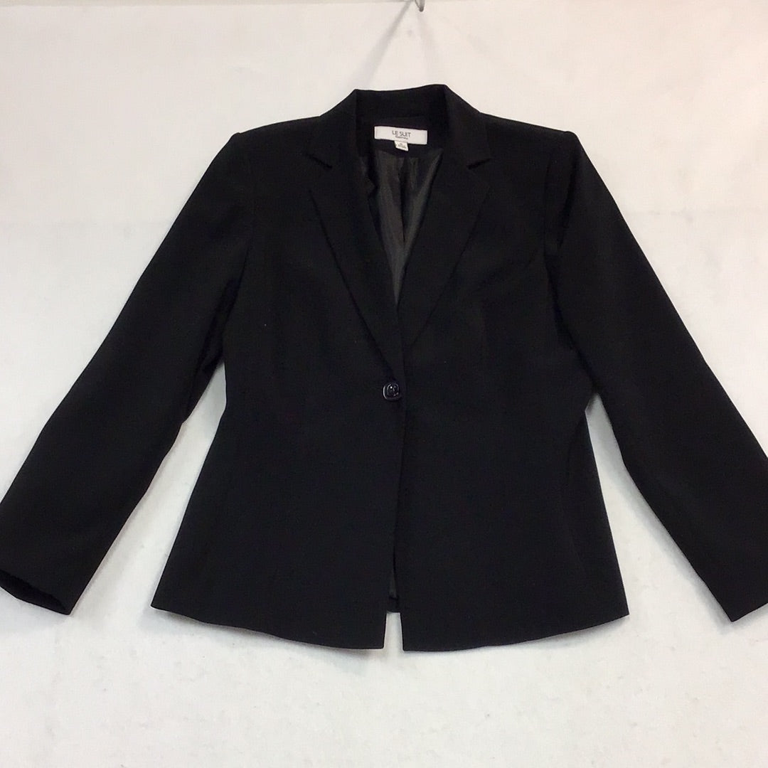 Le Suit Essentials