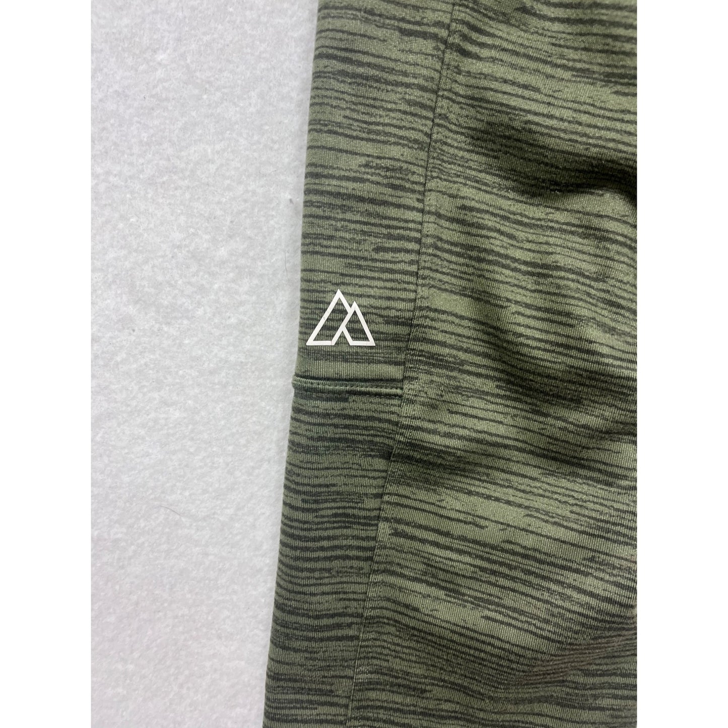 Alpine Design Womens Medium Green Striped Leggings With Zipper Pockets #6553