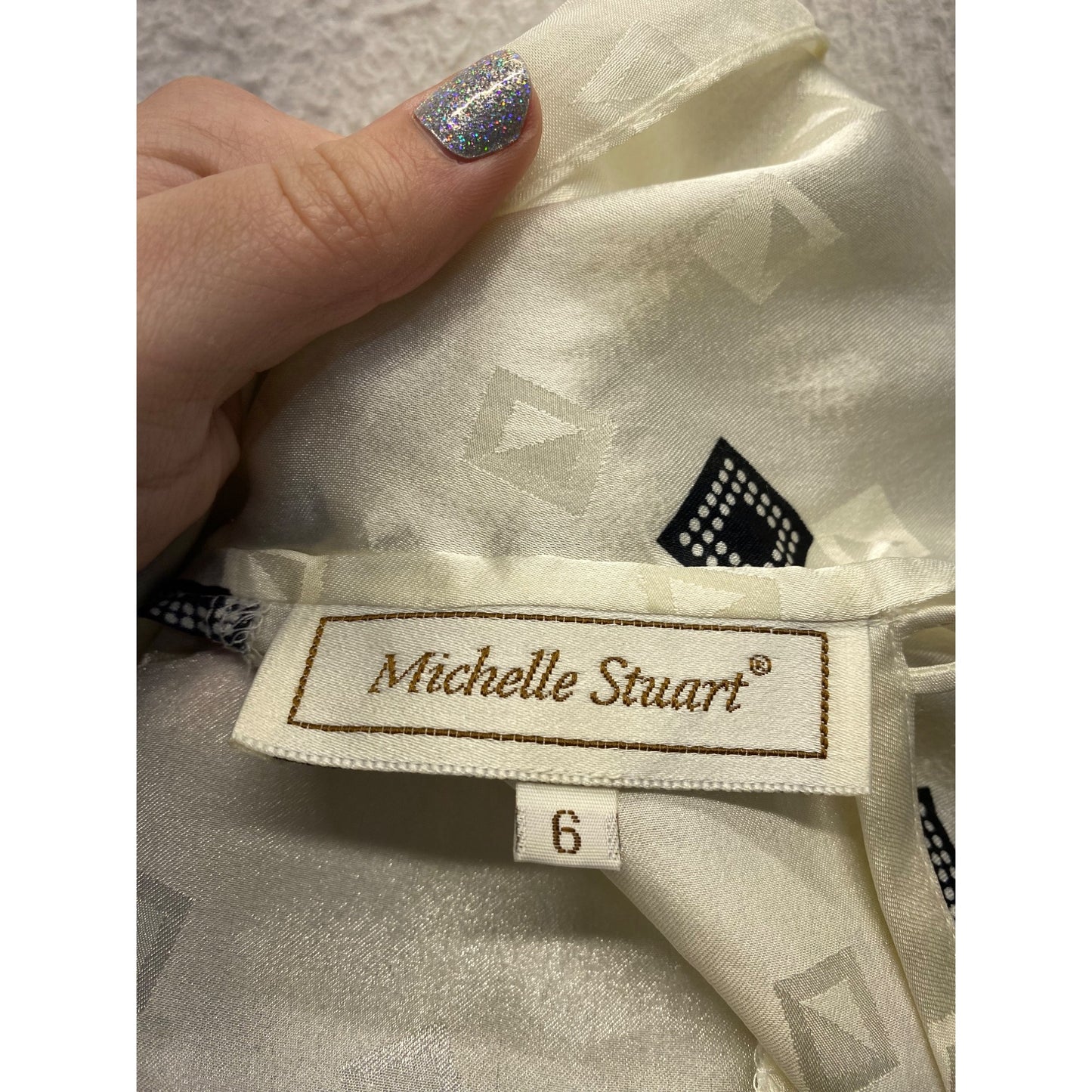 Michelle Stuart Vintage Ivory Blouse With Black Geometric Print #7106