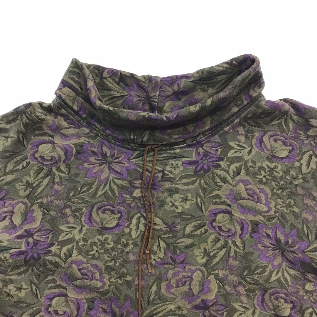 Women’s Vintage Floral Turtleneck
