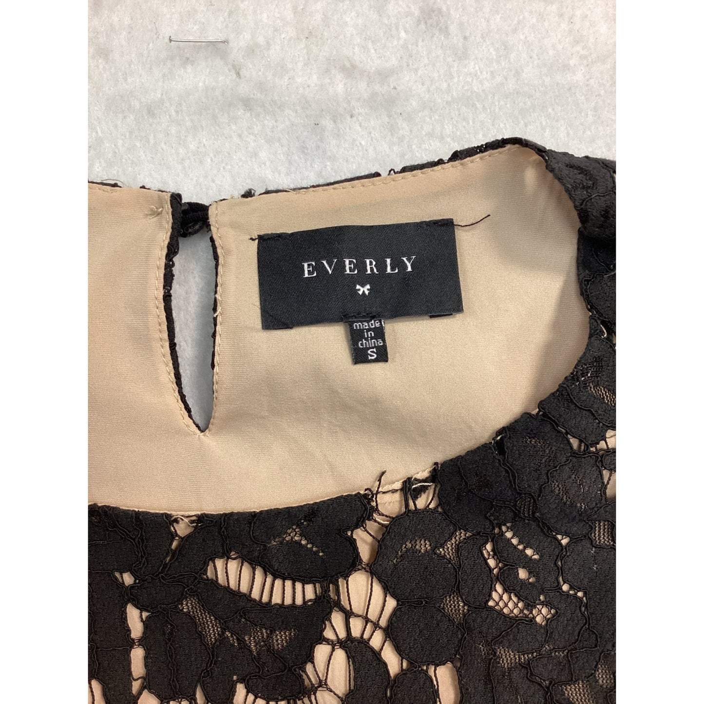 Women’s Everly Lacey Top