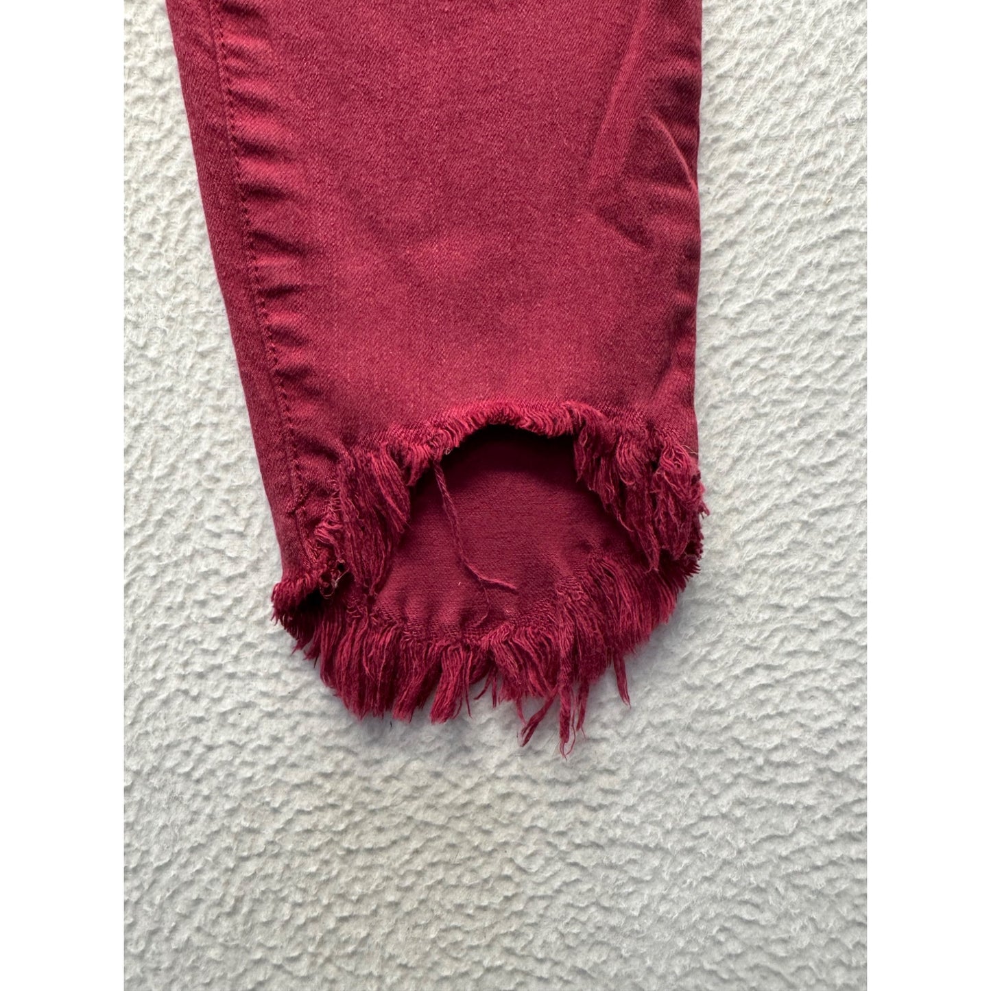 Cello Frayed Hem Jeans Size 7 Cotton/Rayon Red #7932