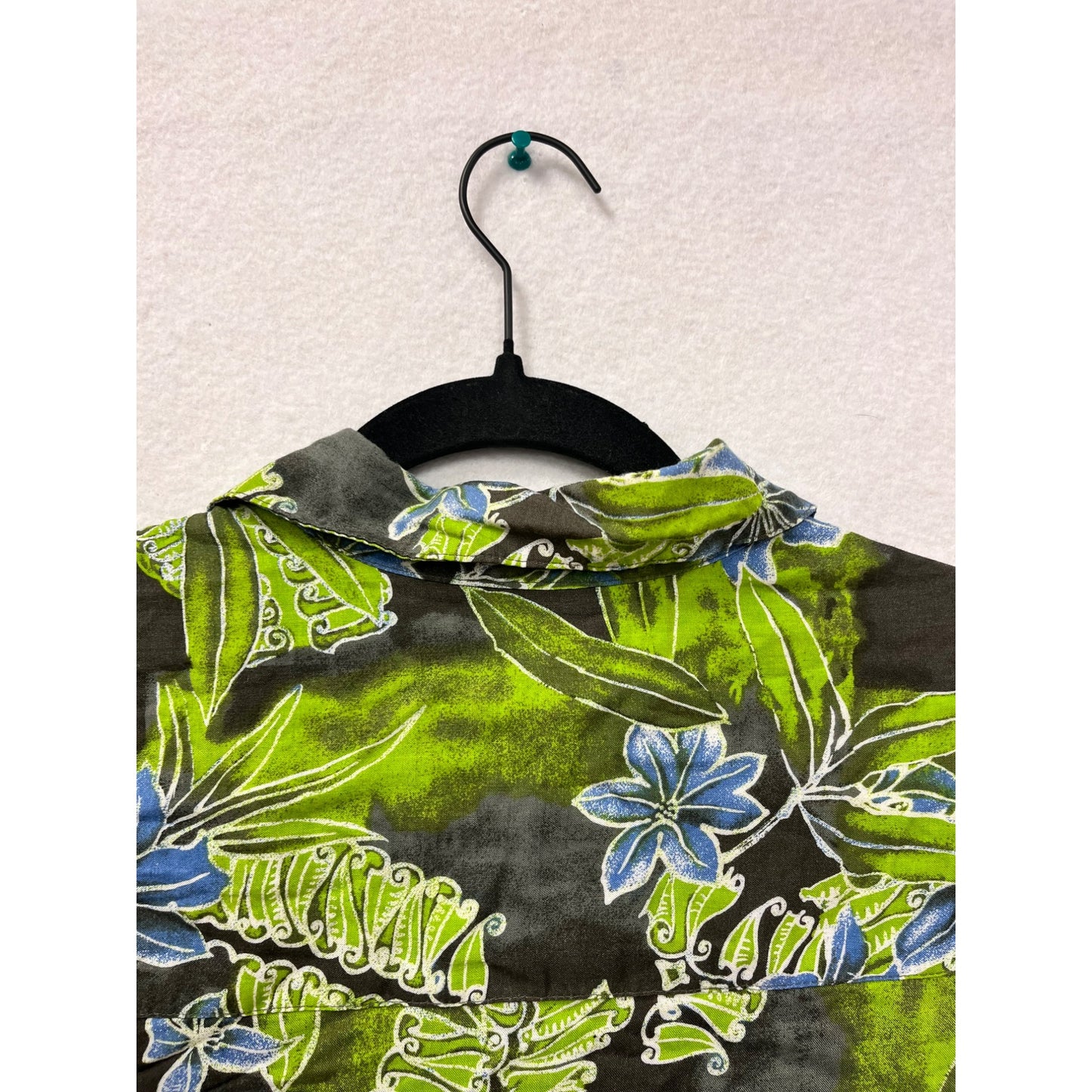 Men’s Hawaiian Floral Shirt By Untied #6055
