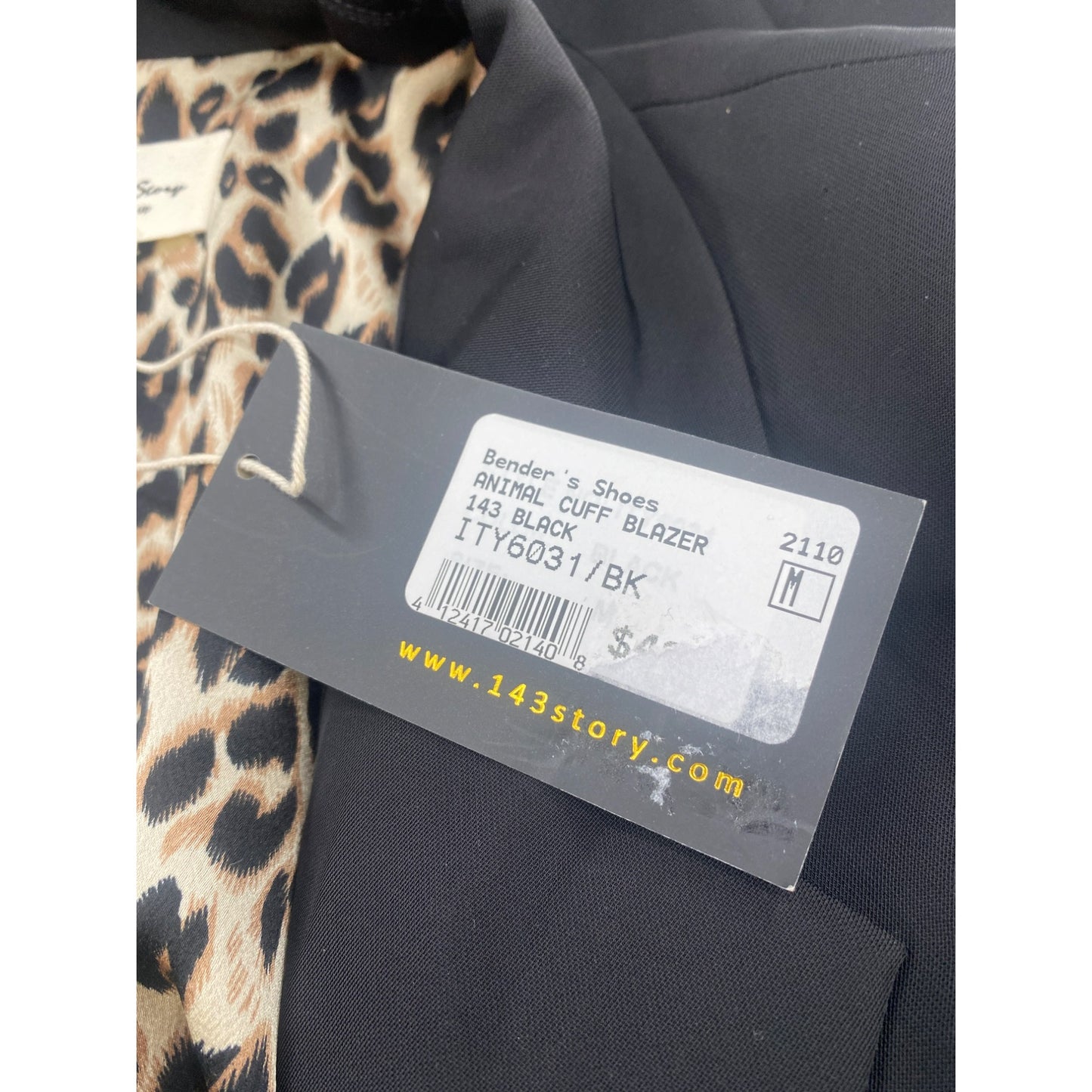 Women’s Eye catching Black Cheetah Print Blazer