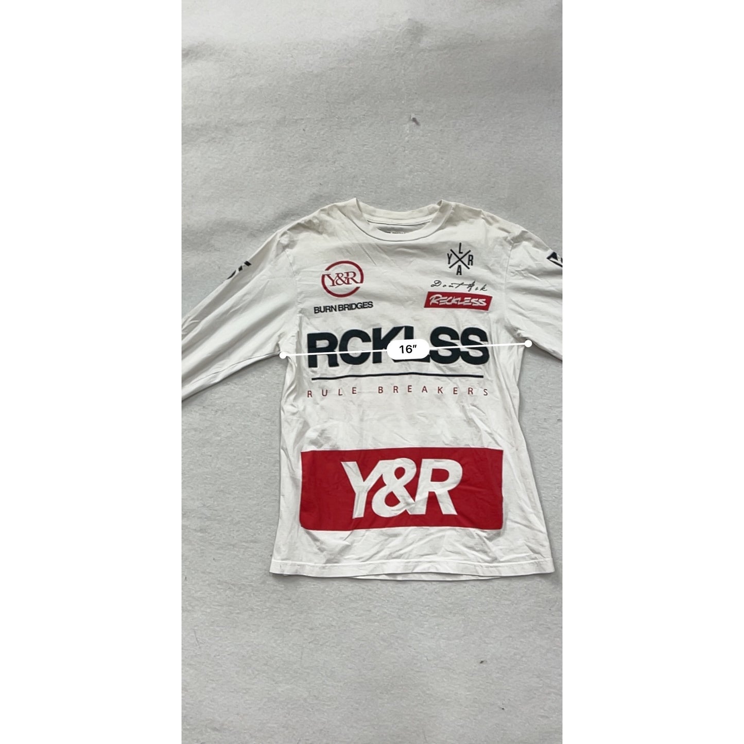 Young & Reckless White Graphic Long Sleeve T-Shirt Mens Small #8274