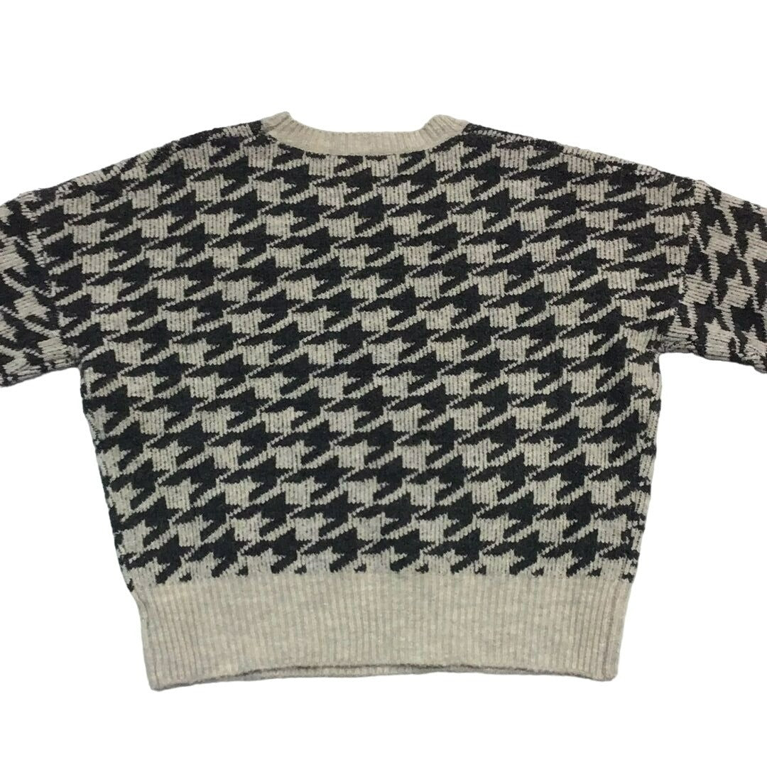 Women’s Knitted Sweater
