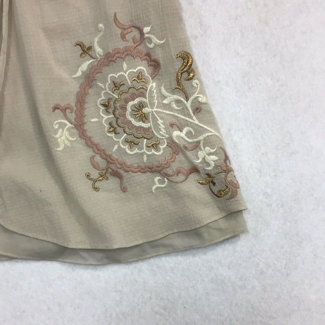 Women’s Floral Embroidered Blouse