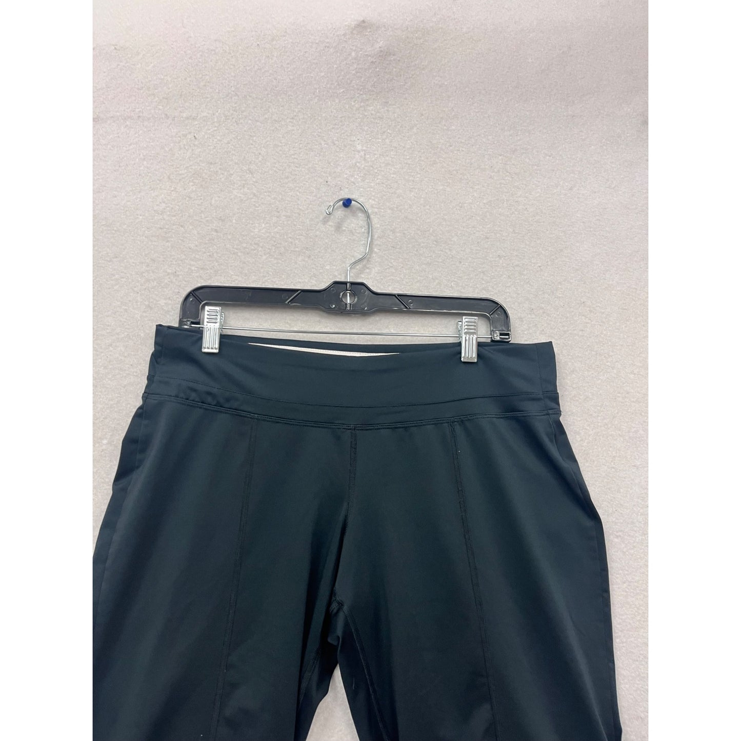 Nike Dri-Fit Capri Pants Size M Black #808A