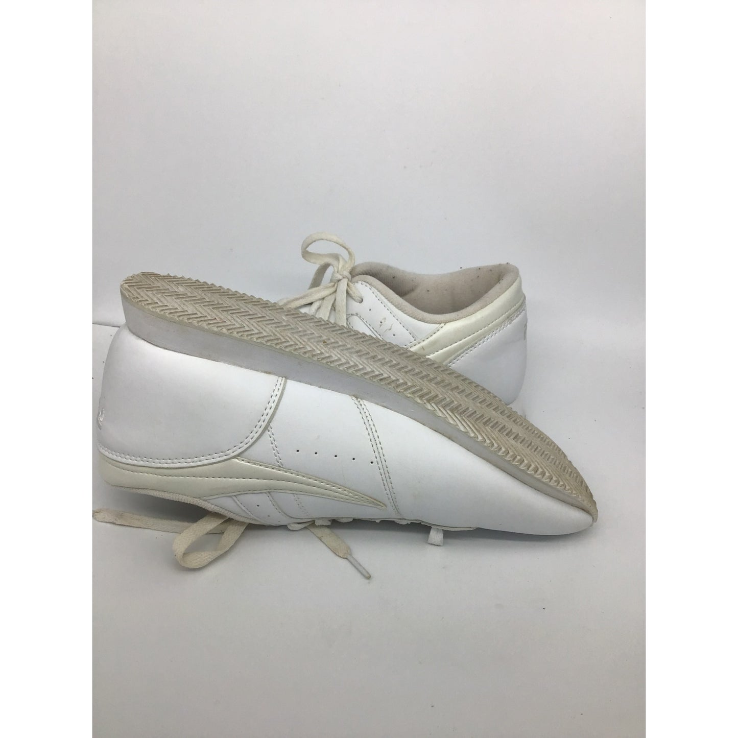 White Fila Tennis shoes
