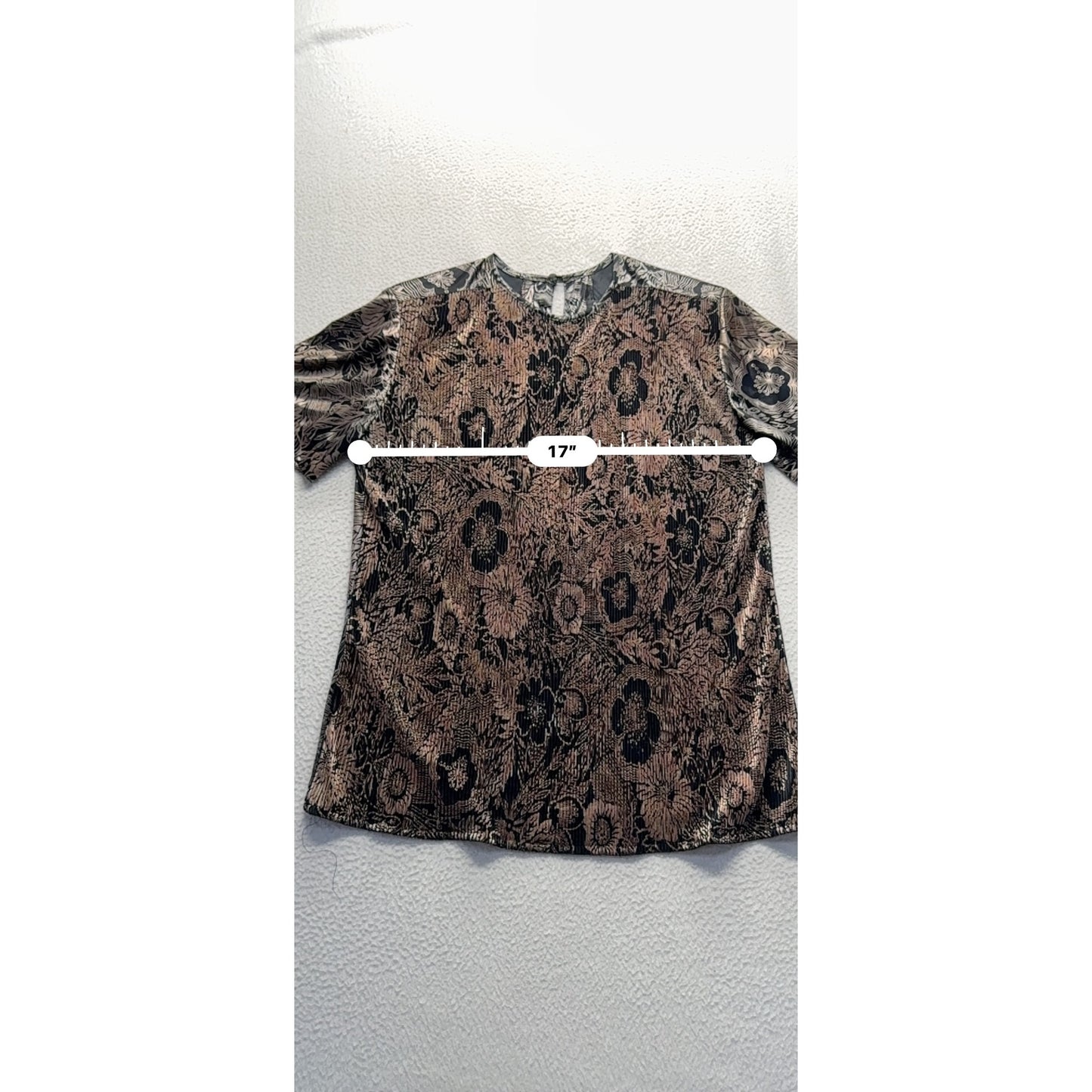 Notations Petite Floral Metallic Short Sleeve Top Size 6 Made In USA #9726