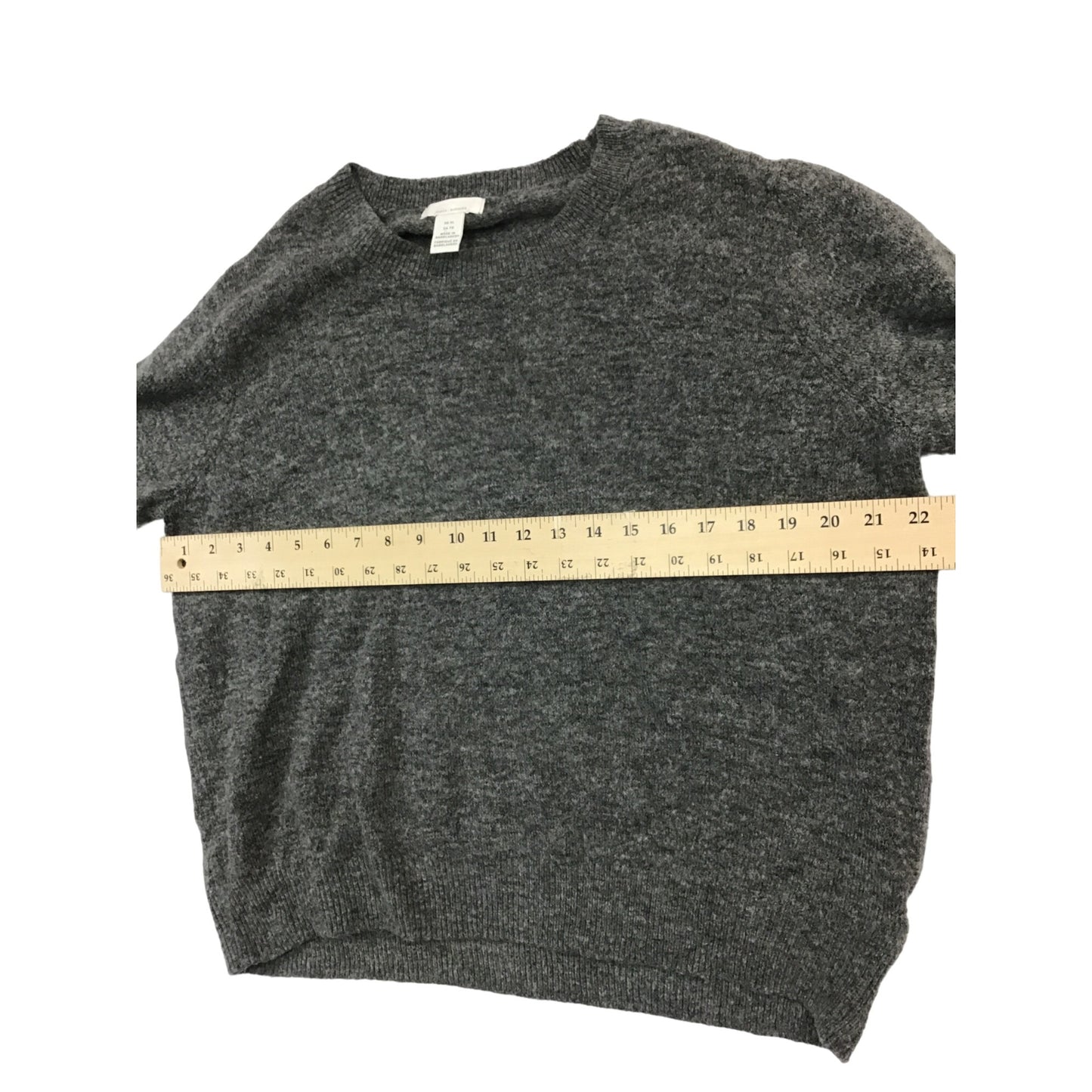 Women’s flattering sweater