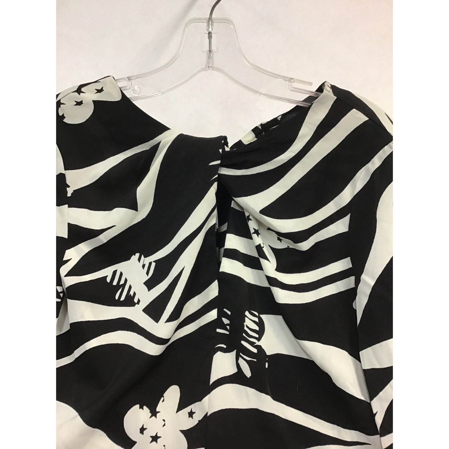 Women’s Unique Backless Blouse