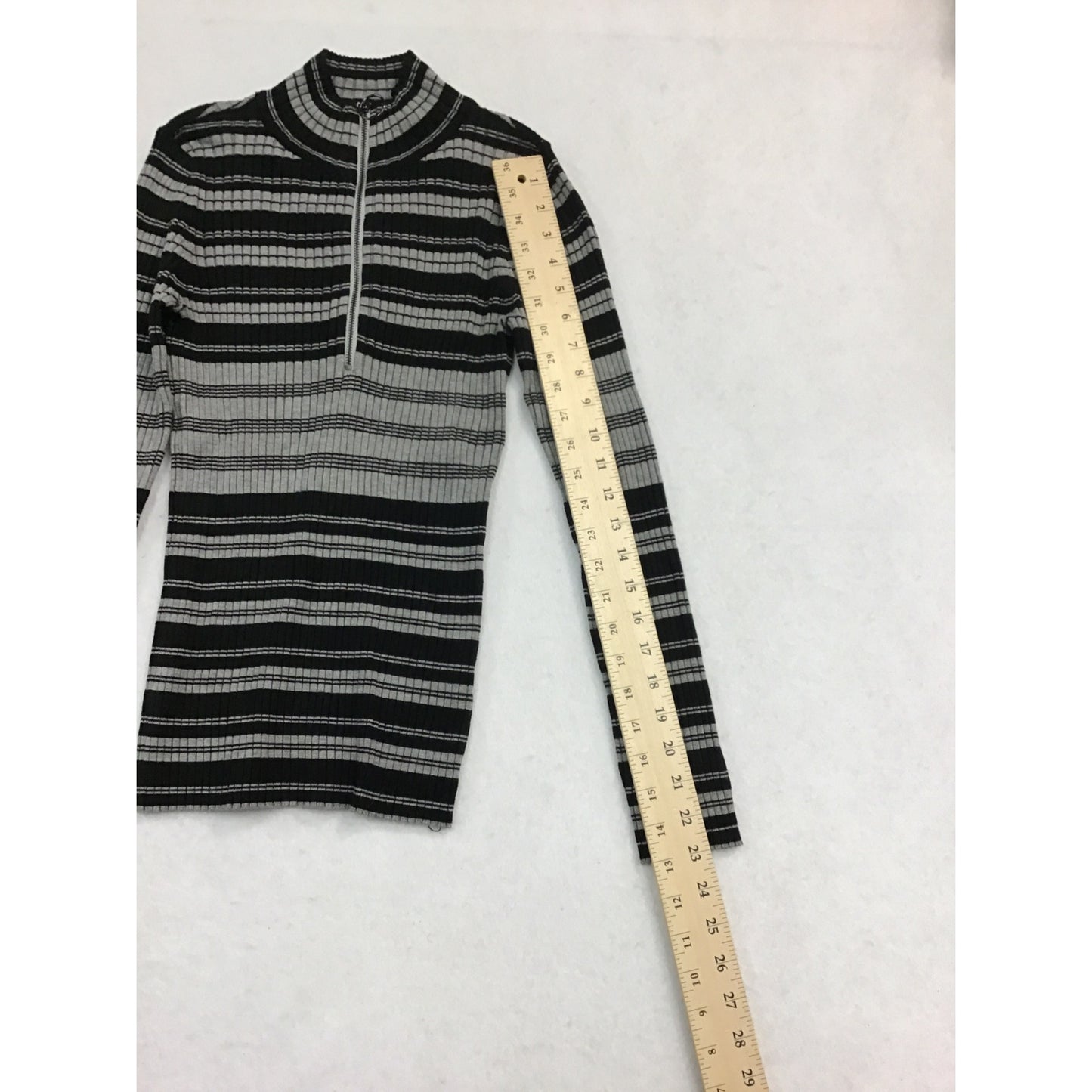 Women’s Tahari Quarter zip Sweater
