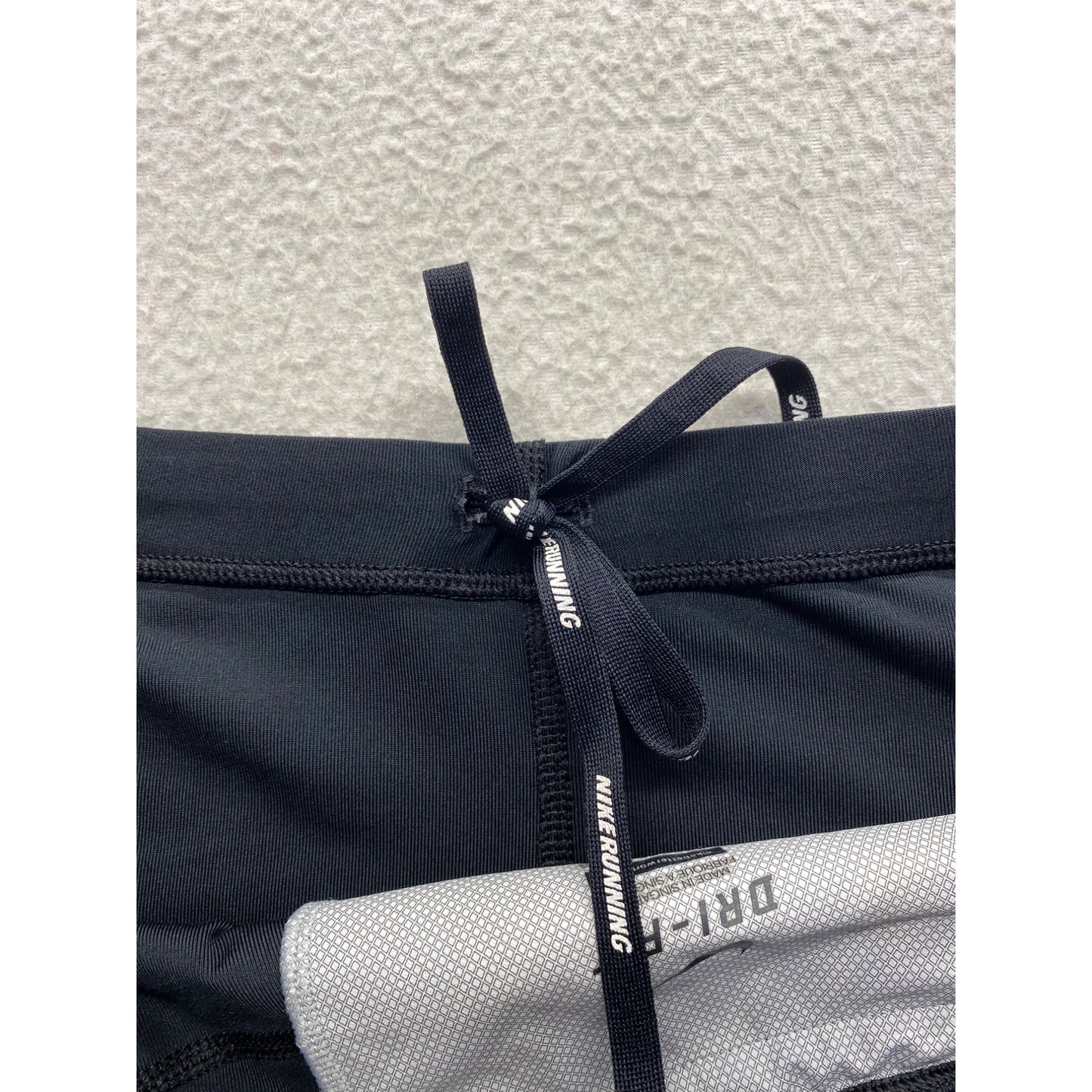 Nike Dri-Fit Black & Blue Running Capri Leggings With Zip Pocket #7345