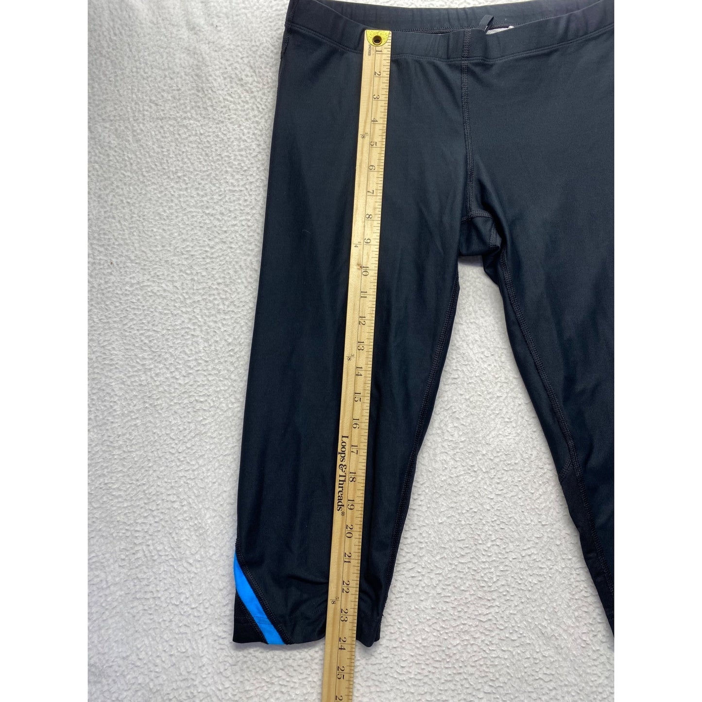 Nike Dri-Fit Black & Blue Running Capri Leggings With Zip Pocket #7345