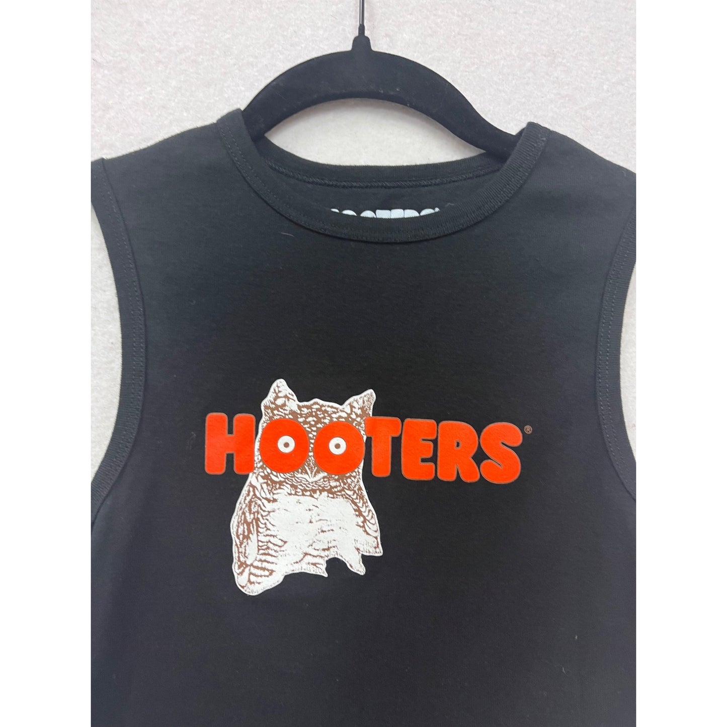 Hooters Womens Small Black Sleeveless Tank Top #8416