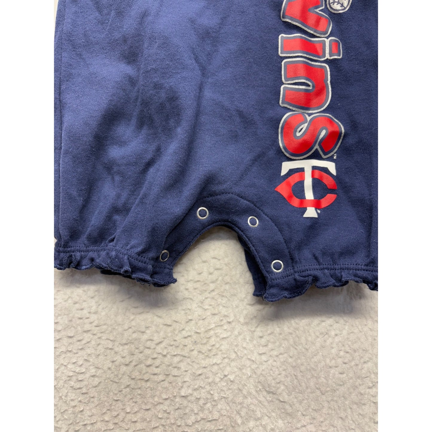 Minnesota Twins Baby Romper 0/3M Red/Navy Genuine Merchandise #7422