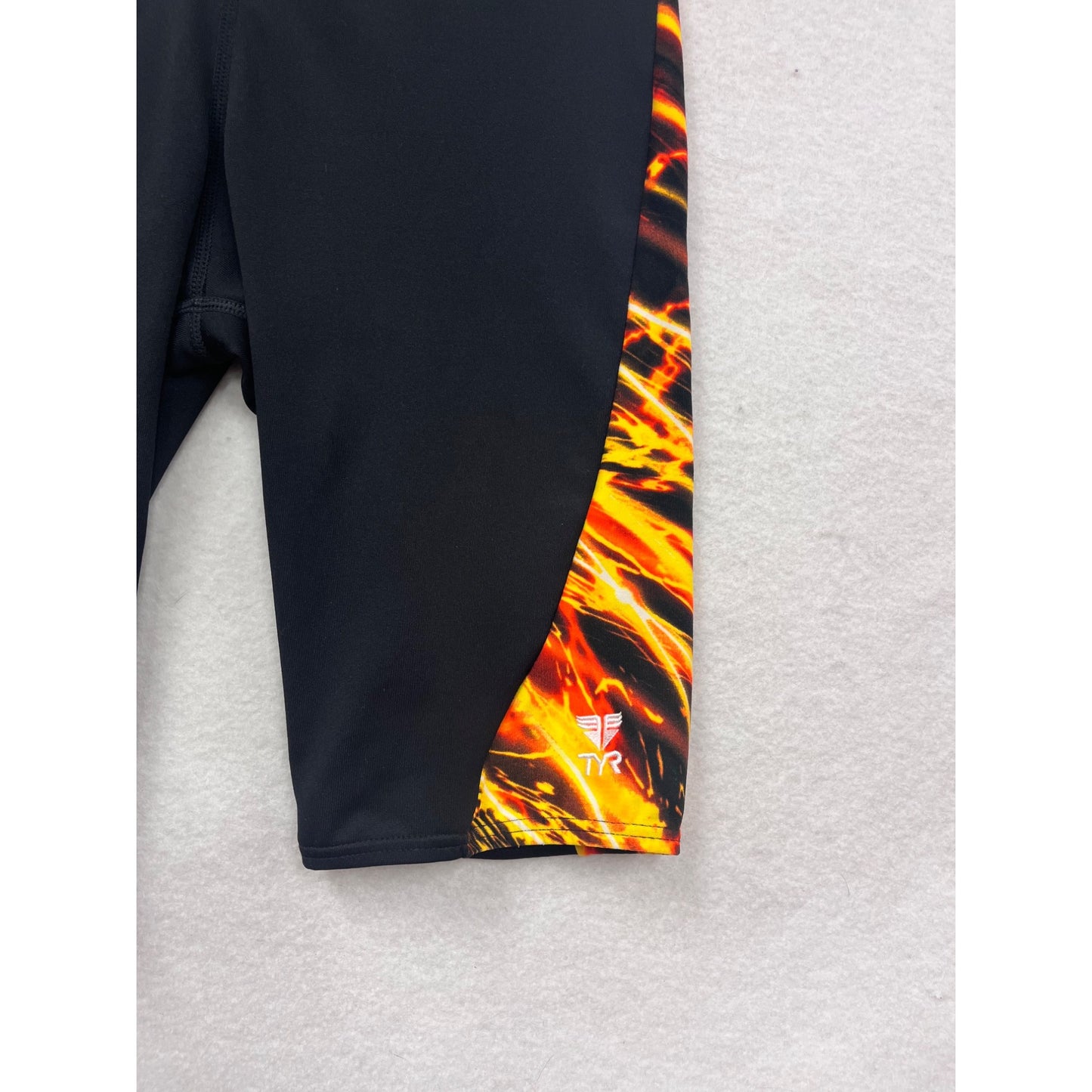 TYR Mens Swim Jammers Size 30 Black & Flame Print #6793