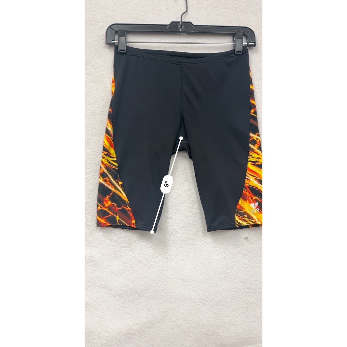 TYR Mens Swim Jammers Size 30 Black & Flame Print #6793