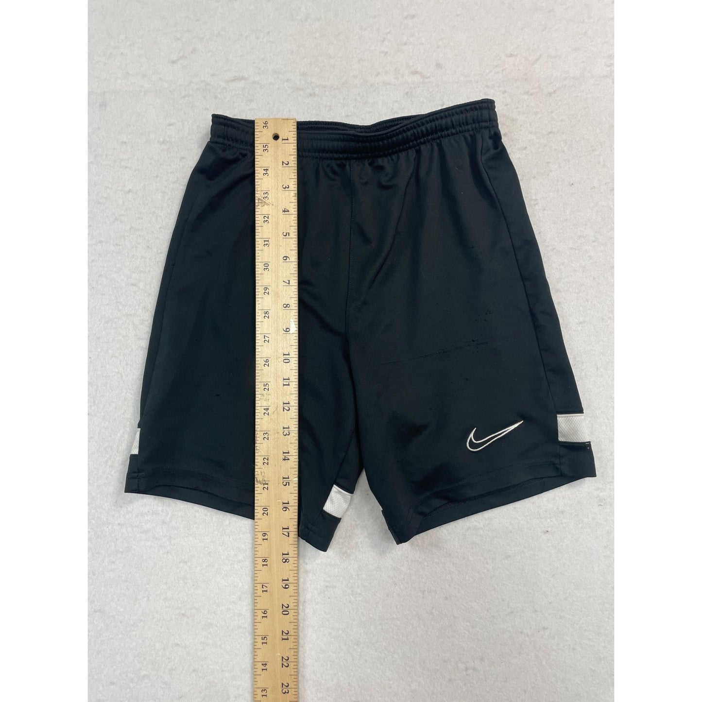 Sporty boys shorts