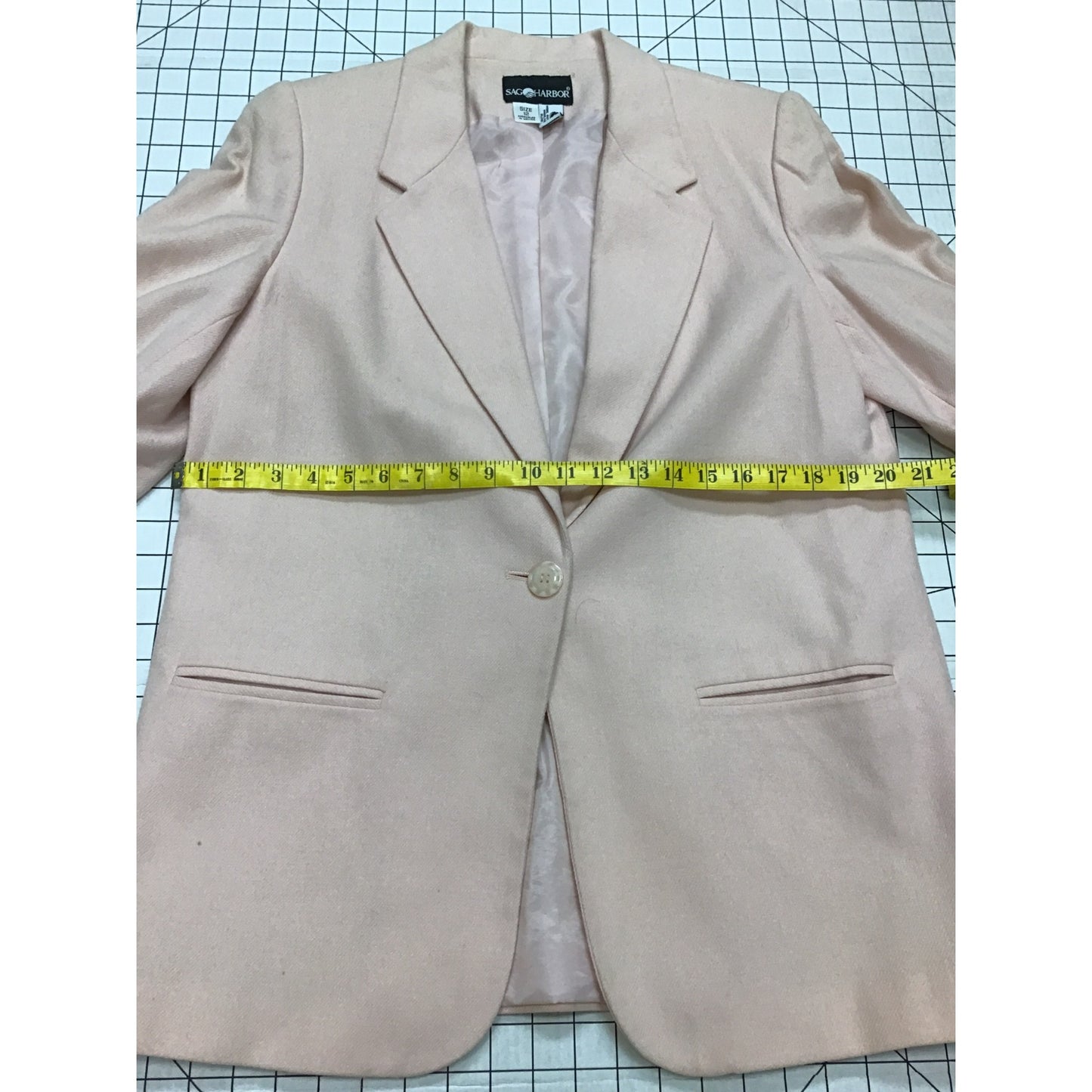 Women’s Wool Blazer