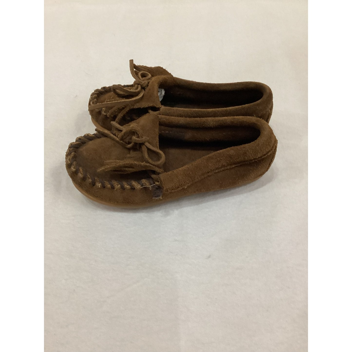 Kids Minnetonka Moccasins