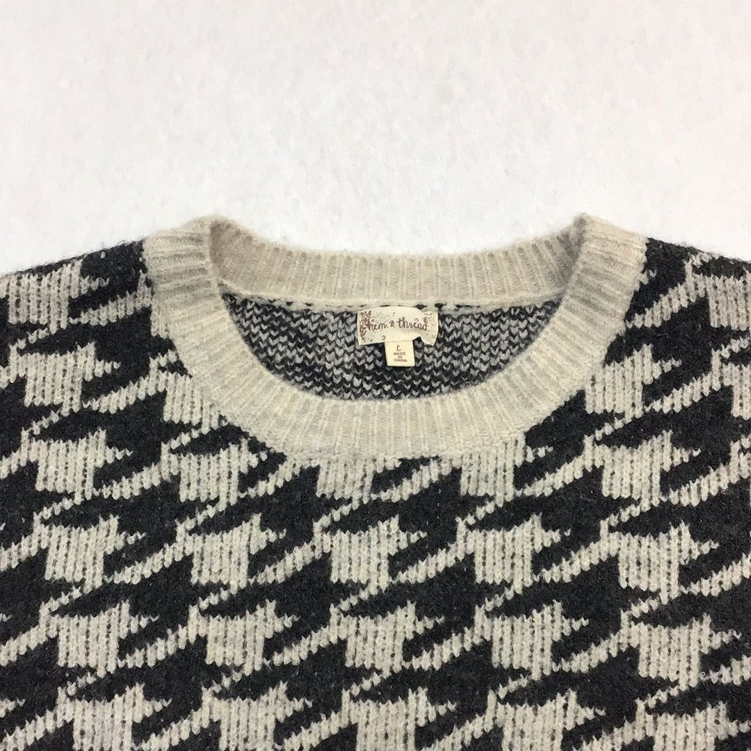 Women’s Knitted Sweater