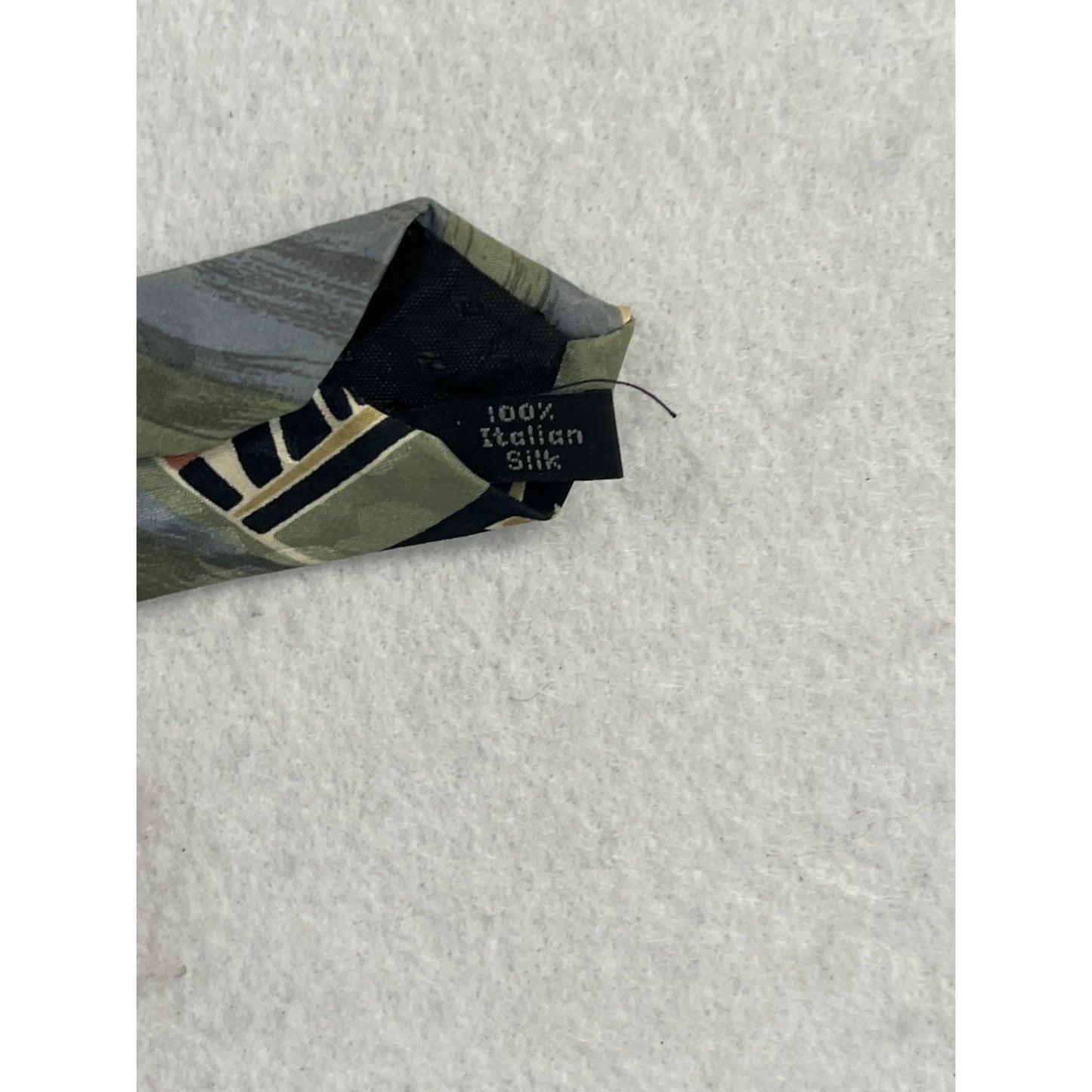 Men’s Unique Bugatti Tie