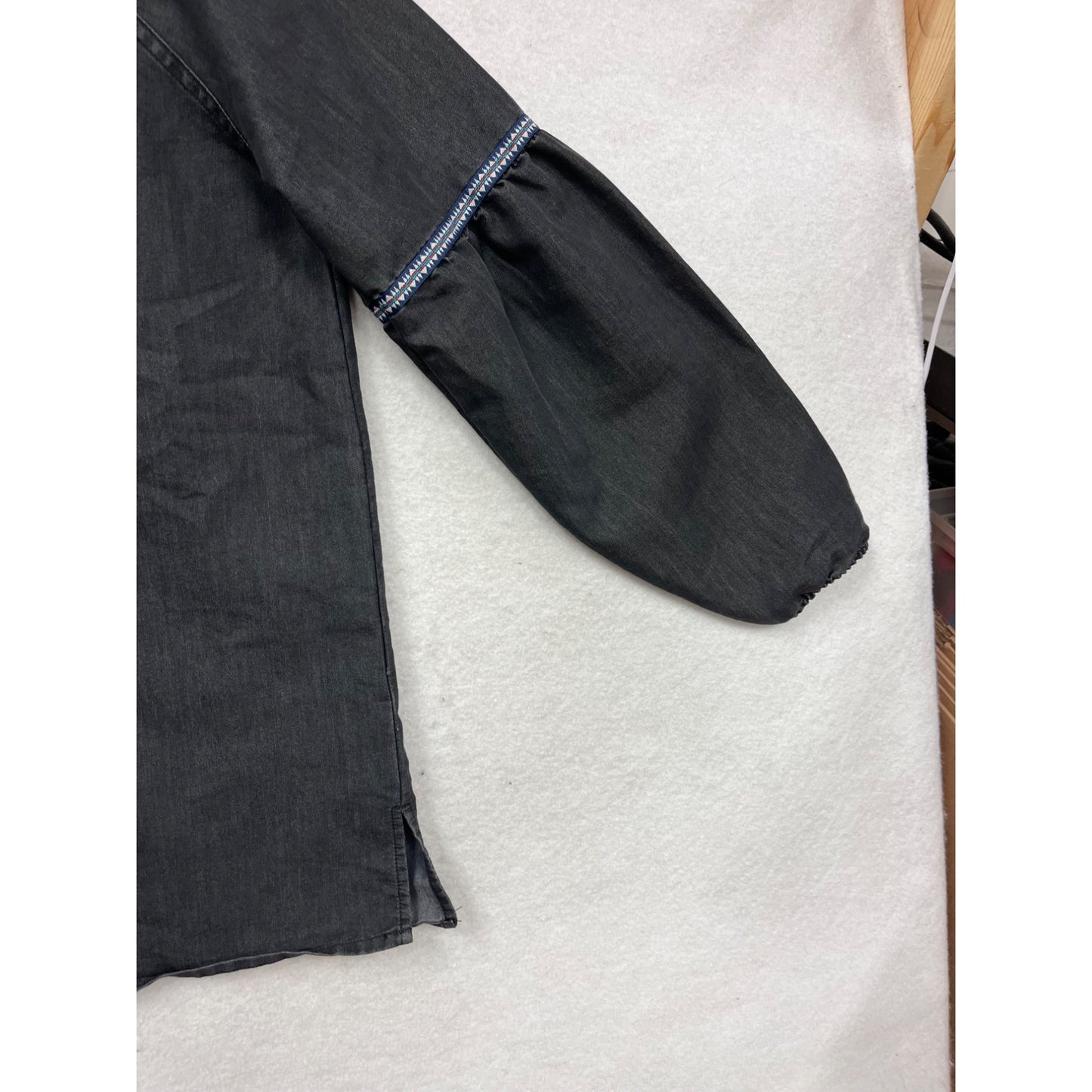 Oso Casuals Womens Black Tunic Top With Denim Stitching Detail XS #792A