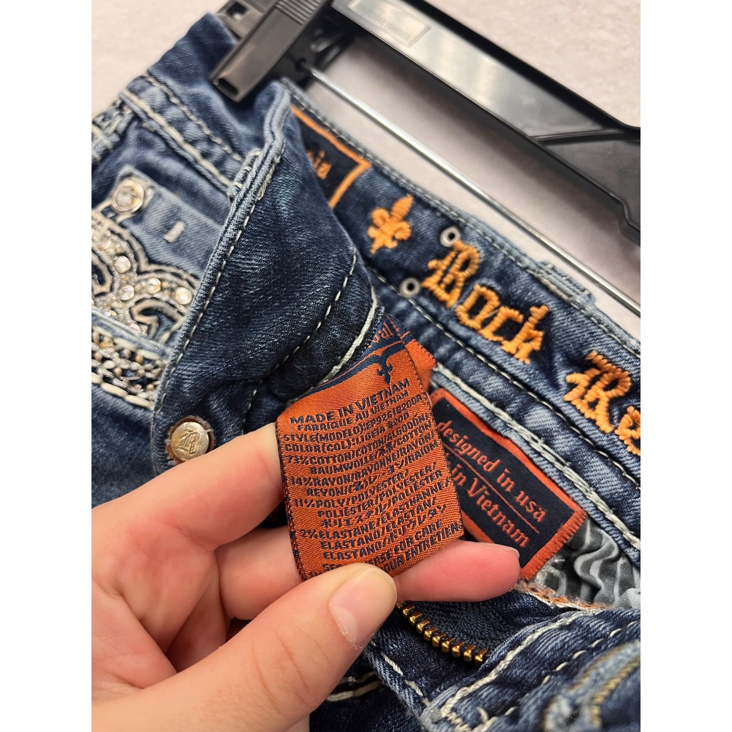 Rock Revival Womens Blue Bootcut Jeans Size 2 With Embellished Pockets & Contrast Stitching #6608