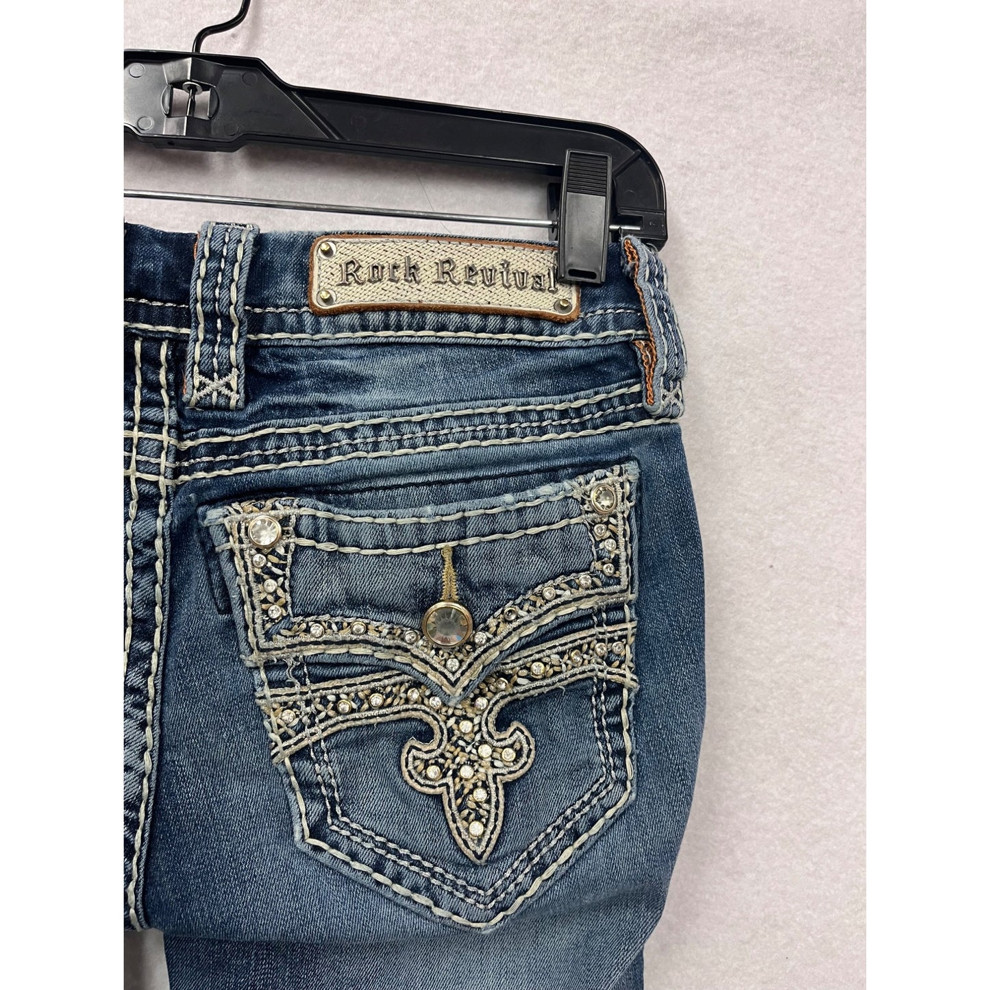 Rock Revival Womens Blue Bootcut Jeans Size 2 With Embellished Pockets & Contrast Stitching #6608