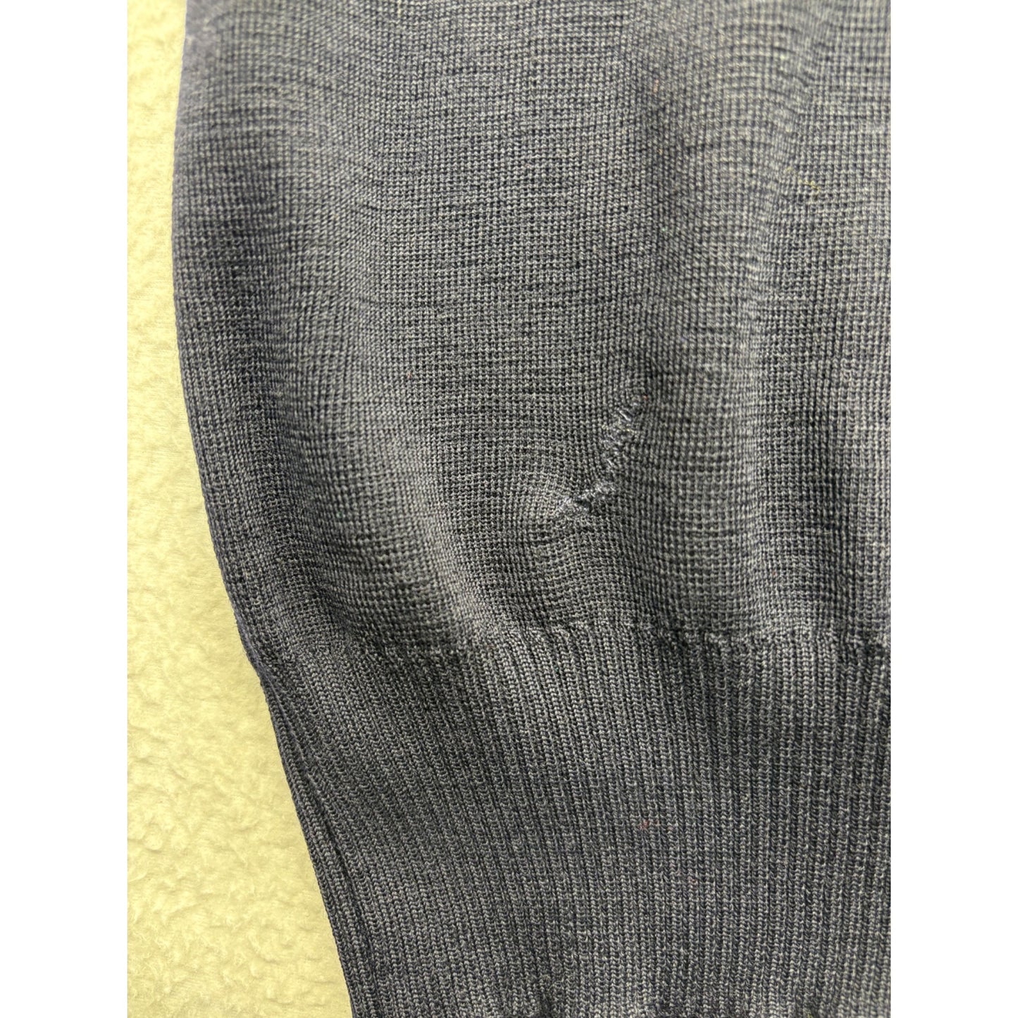 Vintage Ellesse Mens Wool V-Neck Sweater Vest #7444