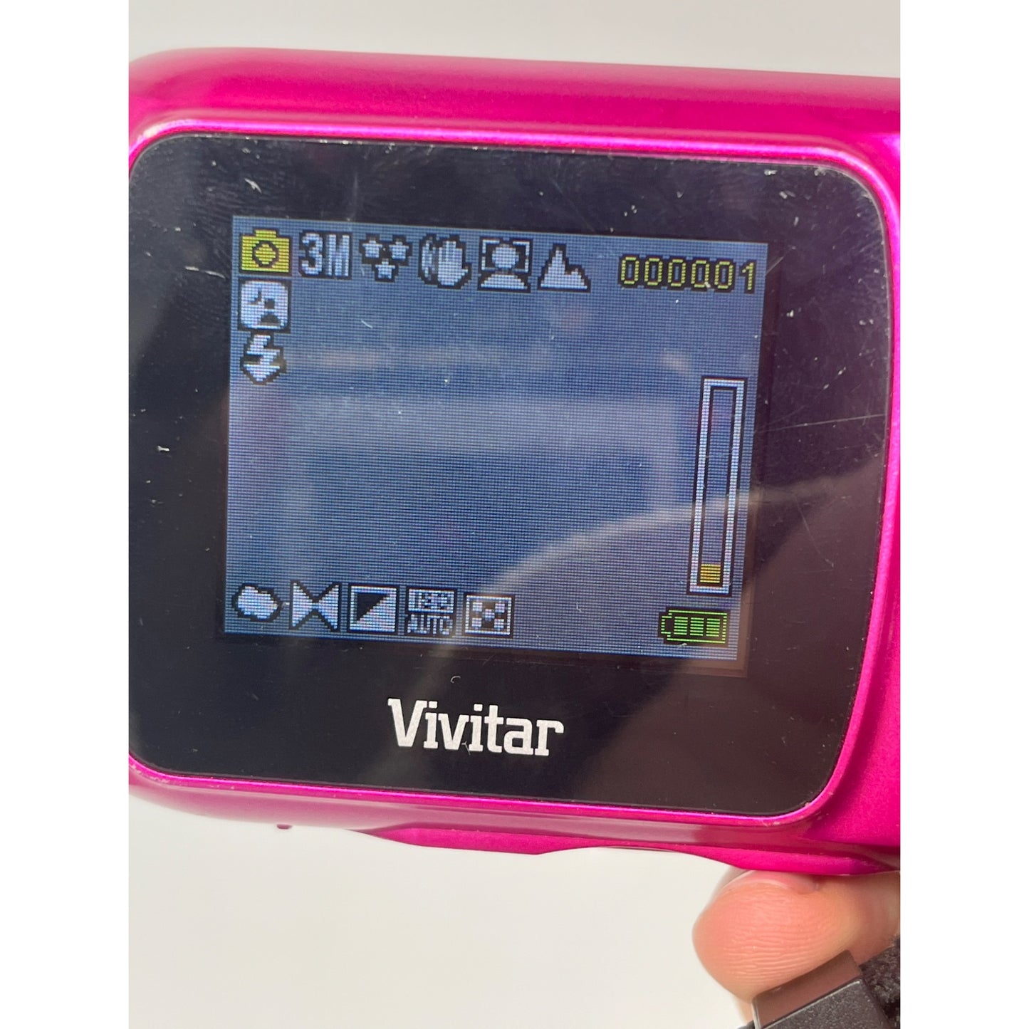 Vivitar ViviCam 7122 7.1MP Digital Camera - Pink (V7122-PNK)