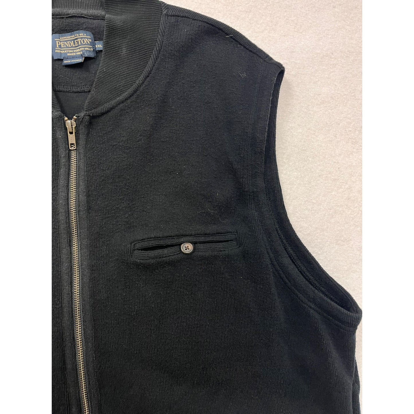Pendleton Mens Black Cotton Zip-Up Vest #6180
