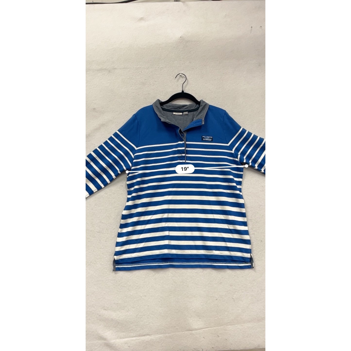 L.L. Bean Mens Blue & White Striped Long Sleeve Shirt #280A