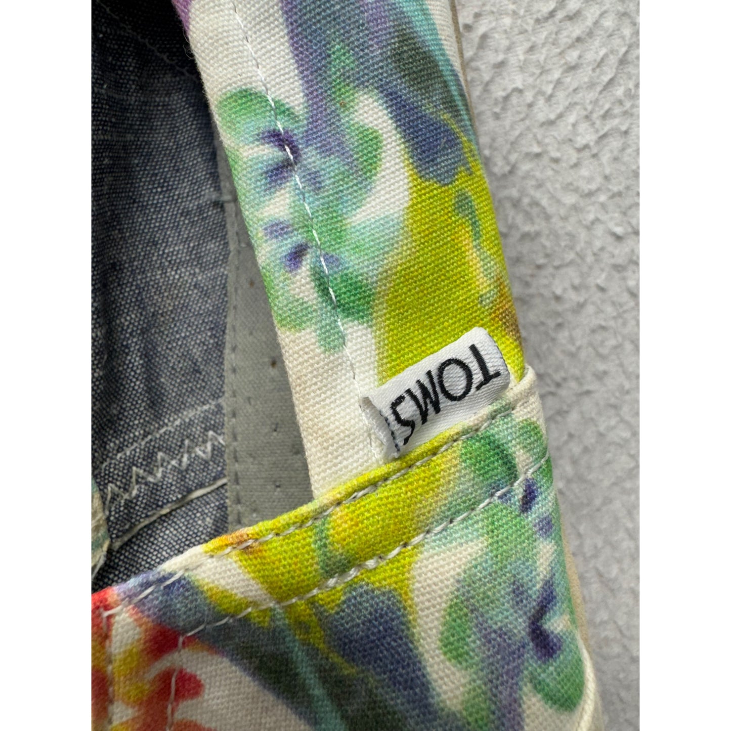 Toms Floral Print Canvas Slip-On Shoes Size 8 Multicolor #9410