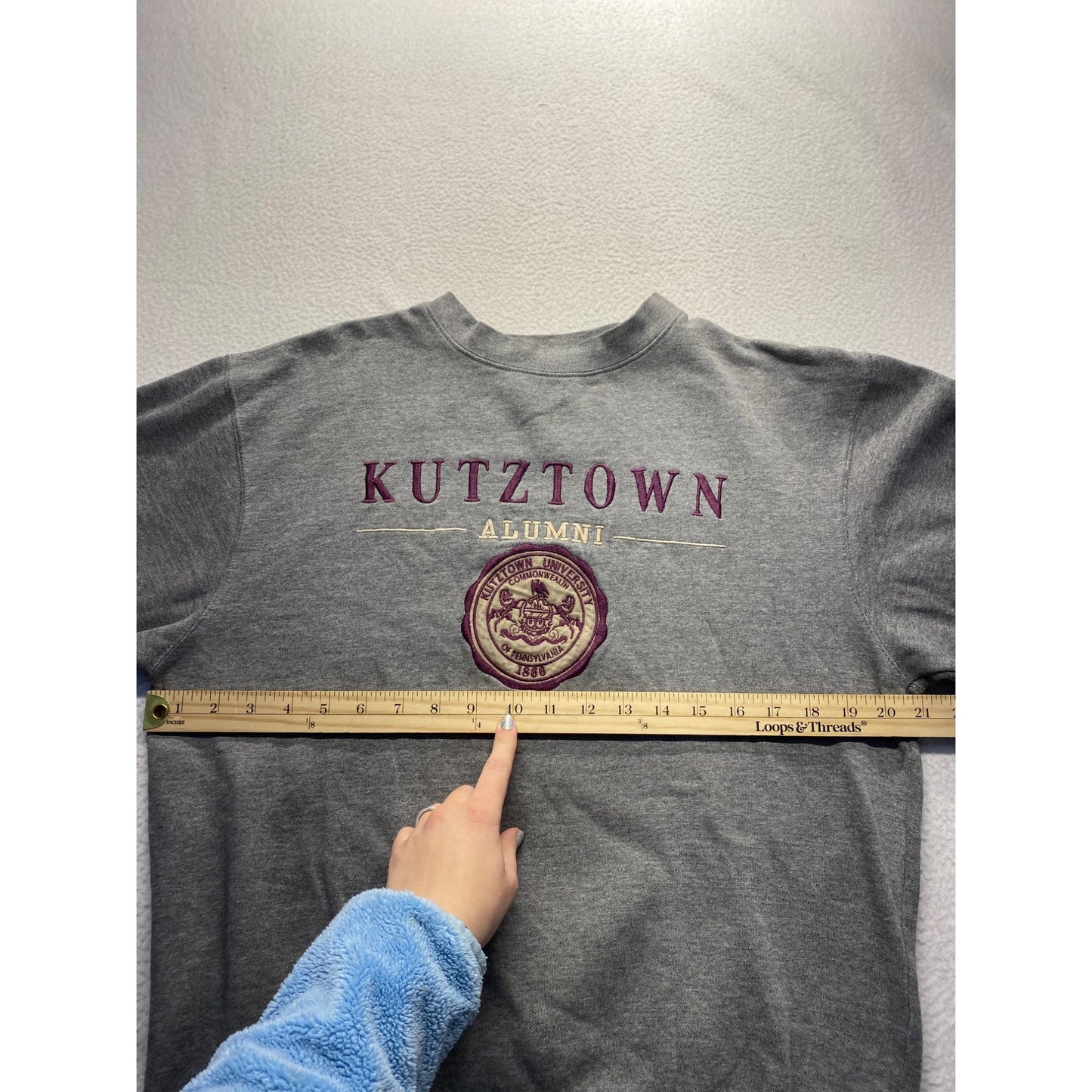 Kutztown University Alumni Sweatshirt S Blue 84 Gray Cotton/Polyester #7134