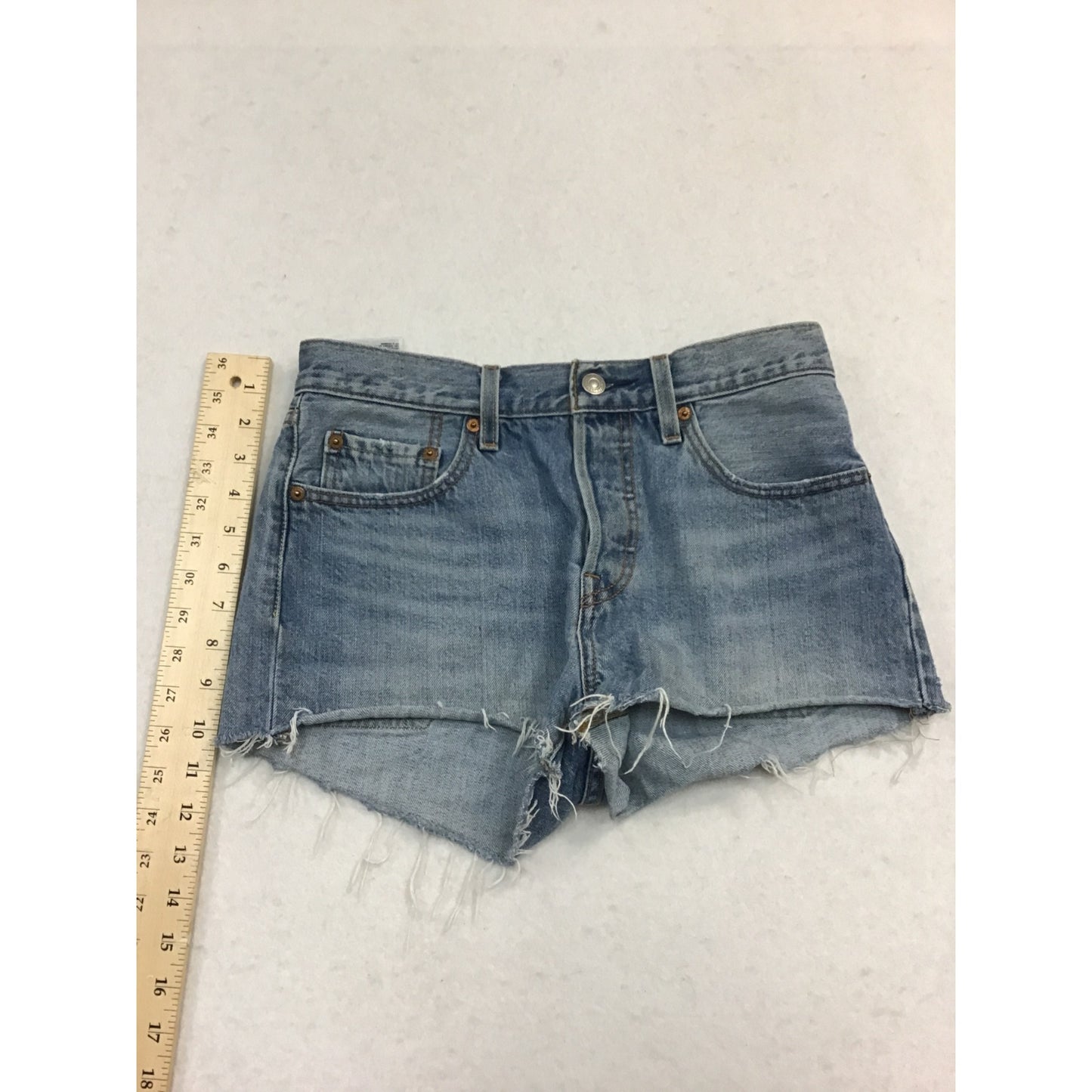 Women’s Cut-Off style Jean Shorts