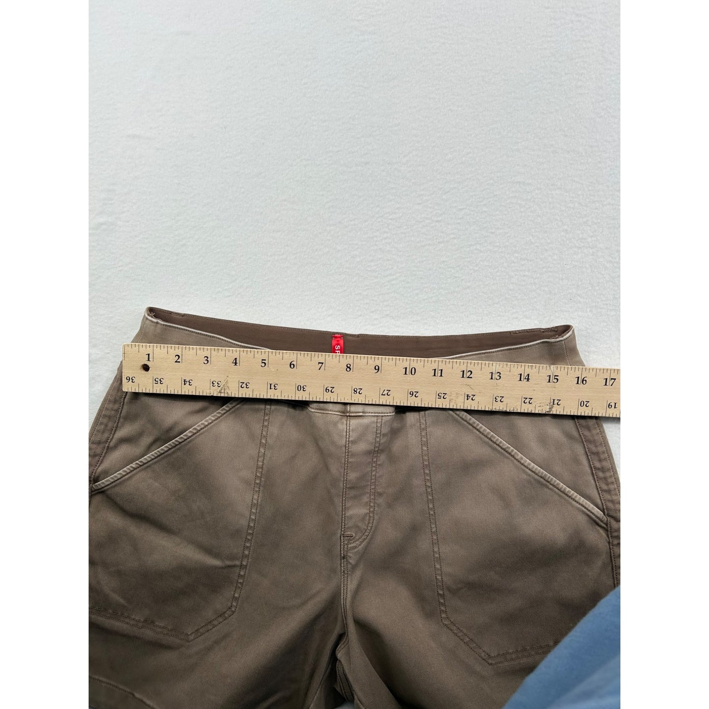 Spanx Womens Stretch Cotton Casual Shorts With Pockets #6474