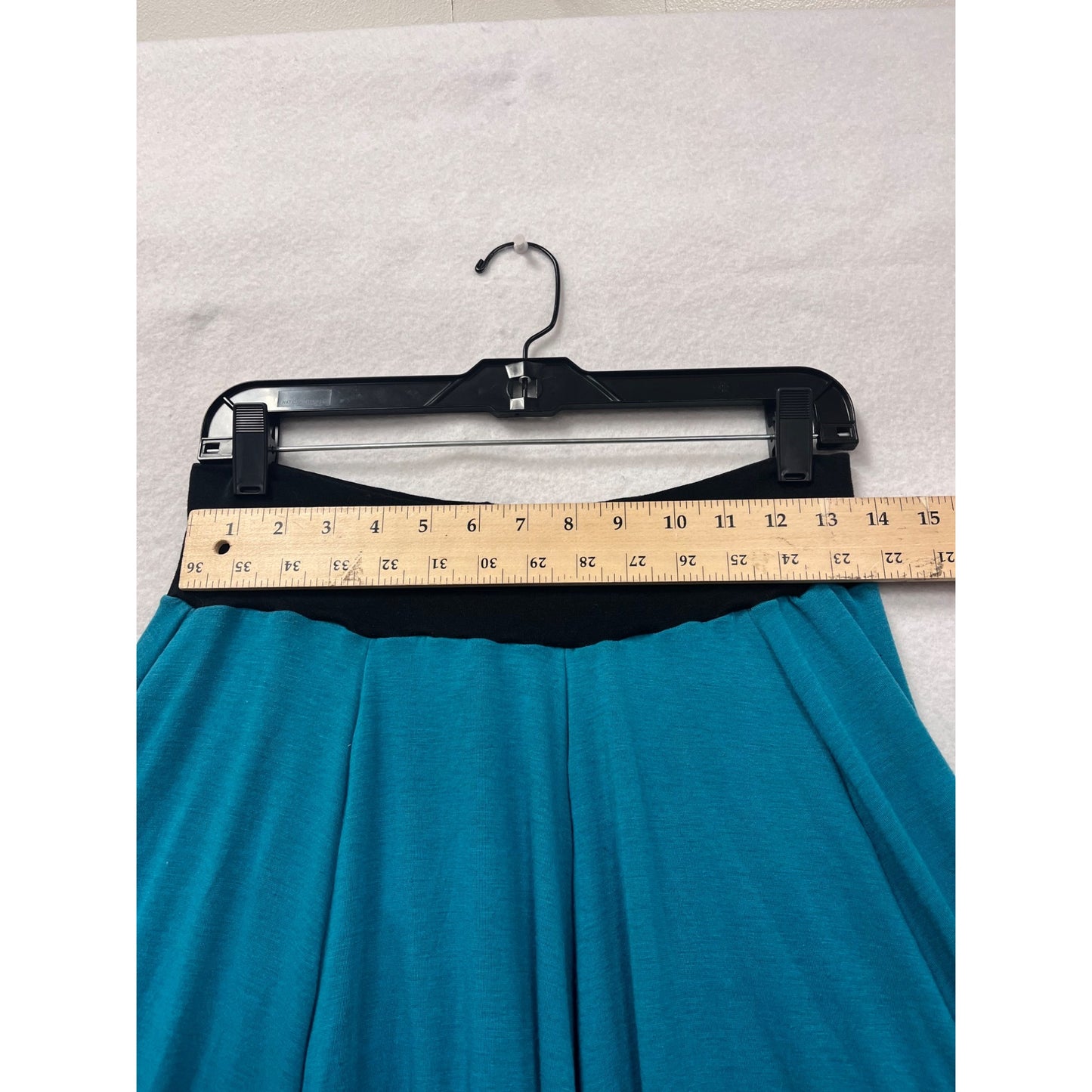Christy Fisher Womens Medium Turquoise Ruffle Skirt With Black Elastic Waistband #6391