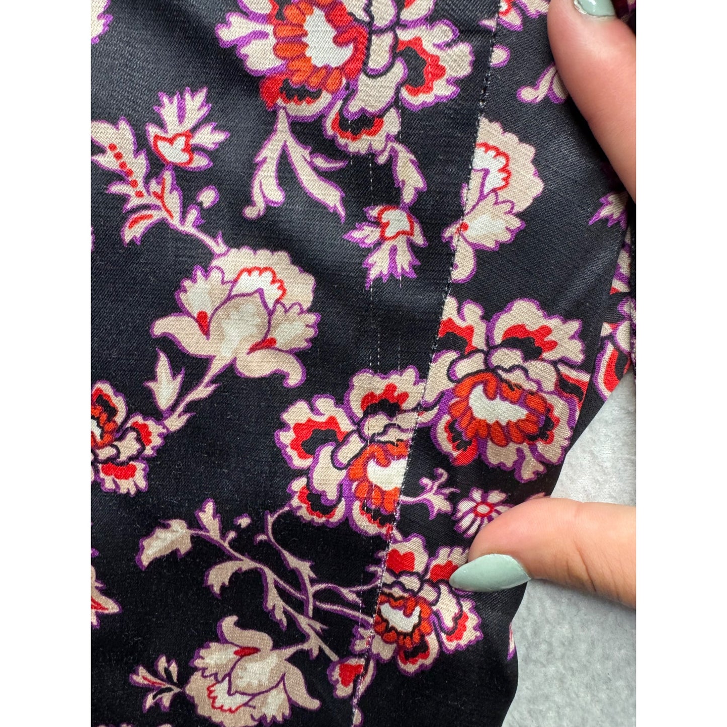Floral Print Black Cropped Pants Size 14 #7789