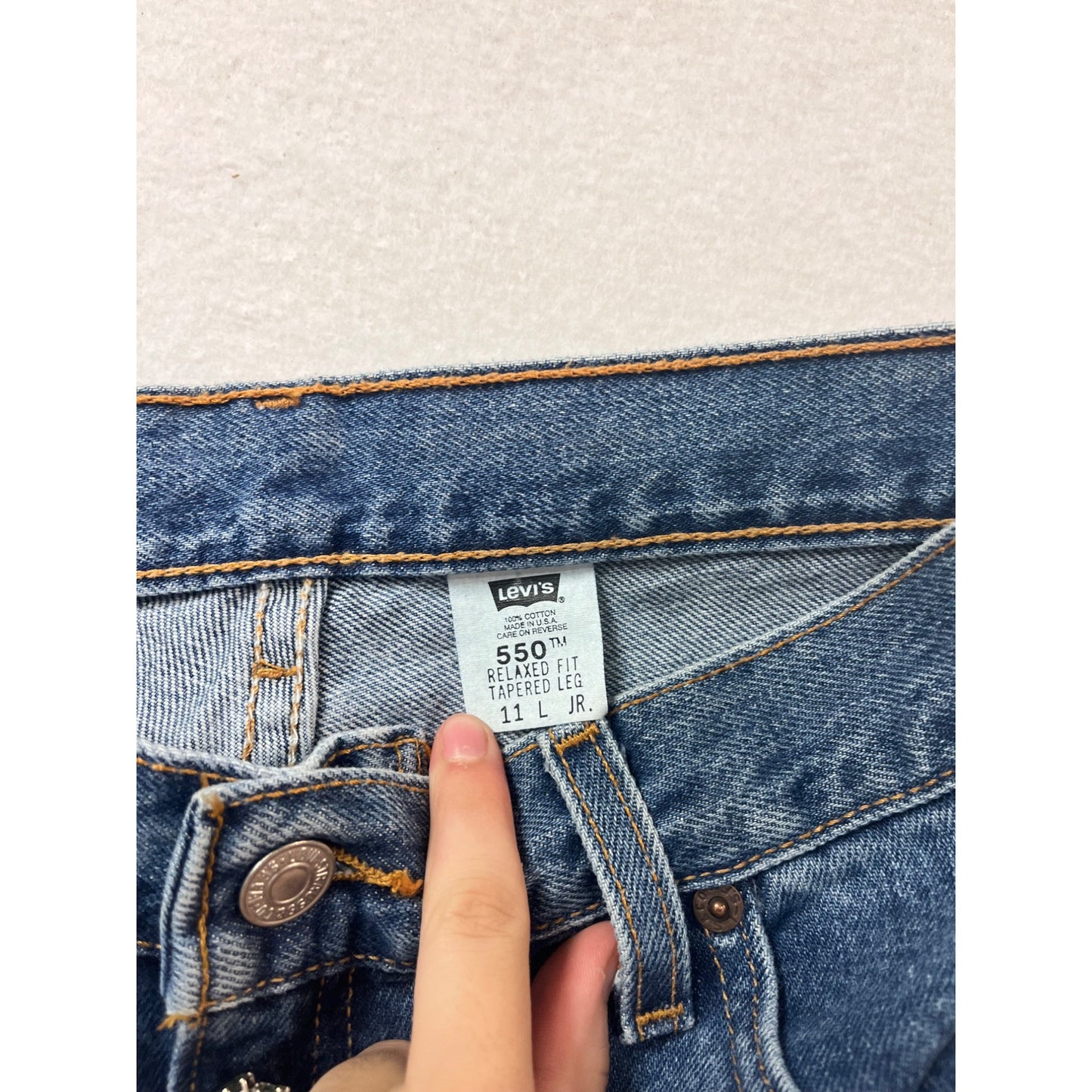 Levis 550 Relaxed Fit Tapered Leg Jeans 11 Junior #906A