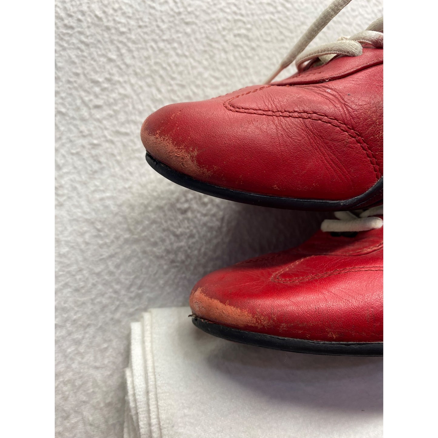 Red & Cream R-Kix Womens Leather Sneakers Size 7 Casual Athletic Shoes #7209