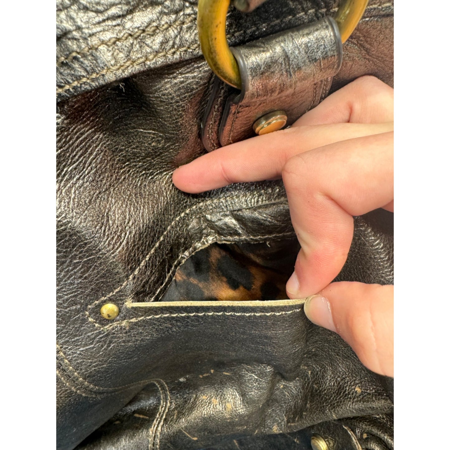 B Makowsky Hand Bag #5221