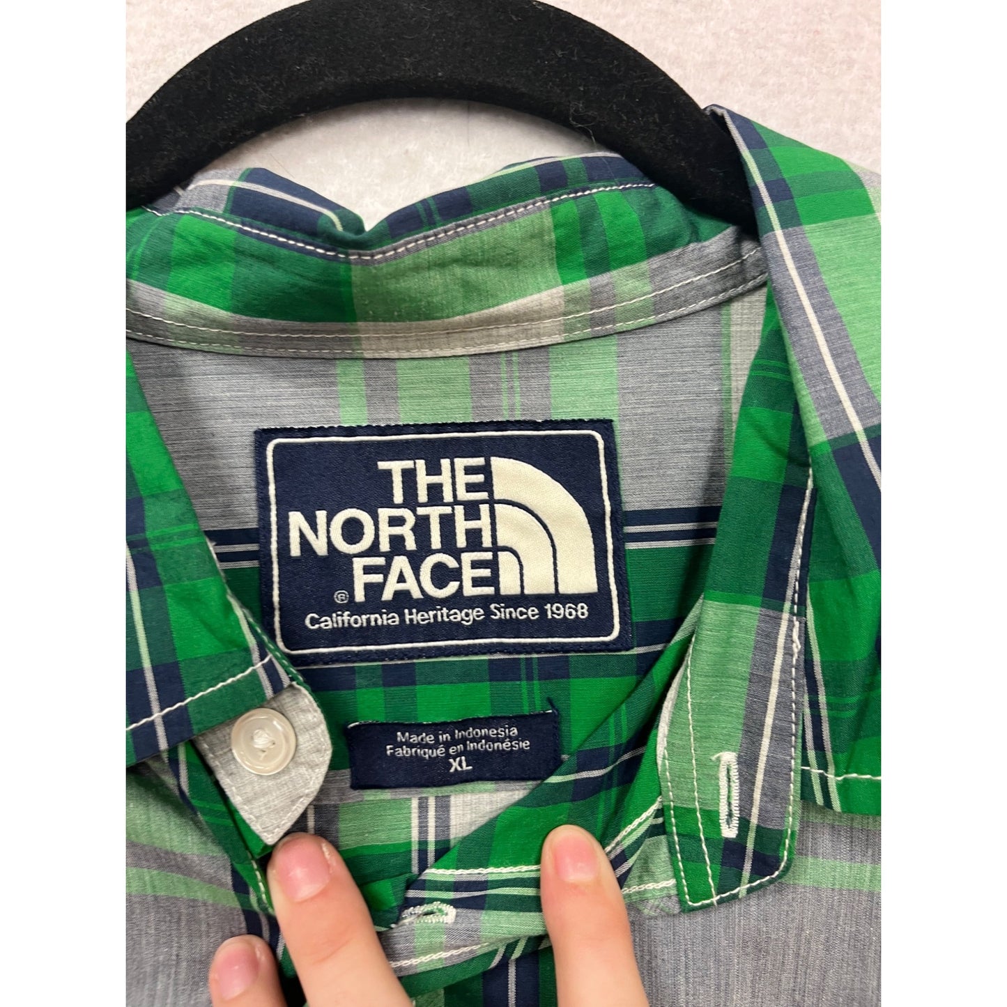The North Face Plaid Long Sleeve Button-Up Shirt Size XL #948A