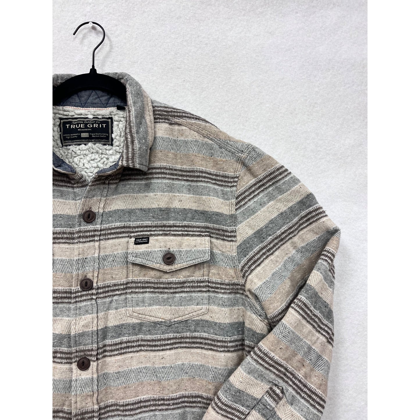 True Grit Mens L Sherpa Lined Striped Flannel Shirt #8024