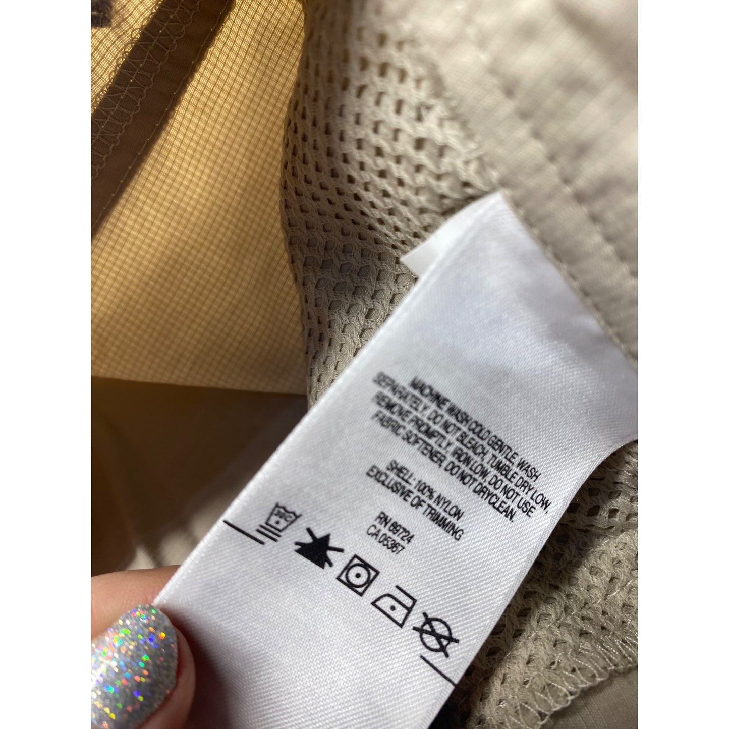 Columbia Womens Beige Nylon Cargo Pants Size 6 #7116
