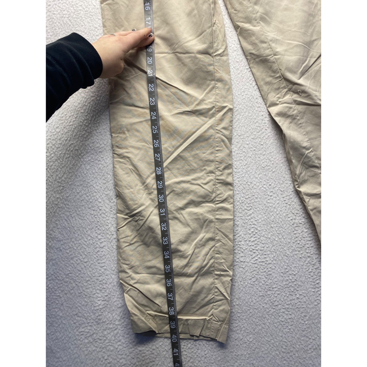 Columbia Womens Beige Nylon Cargo Pants Size 6 #7116