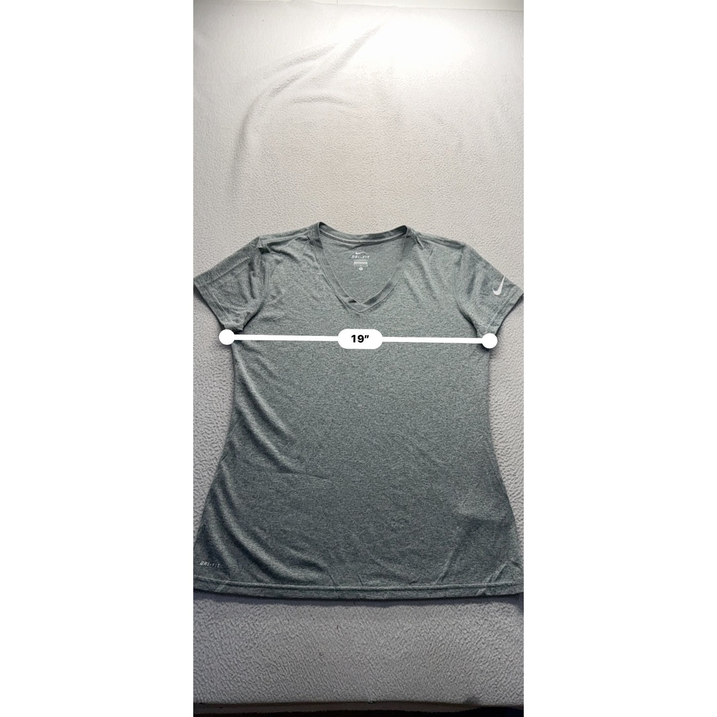 Nike Gray Dri-FIT V-Neck Short Sleeve Athletic Shirt L #9926