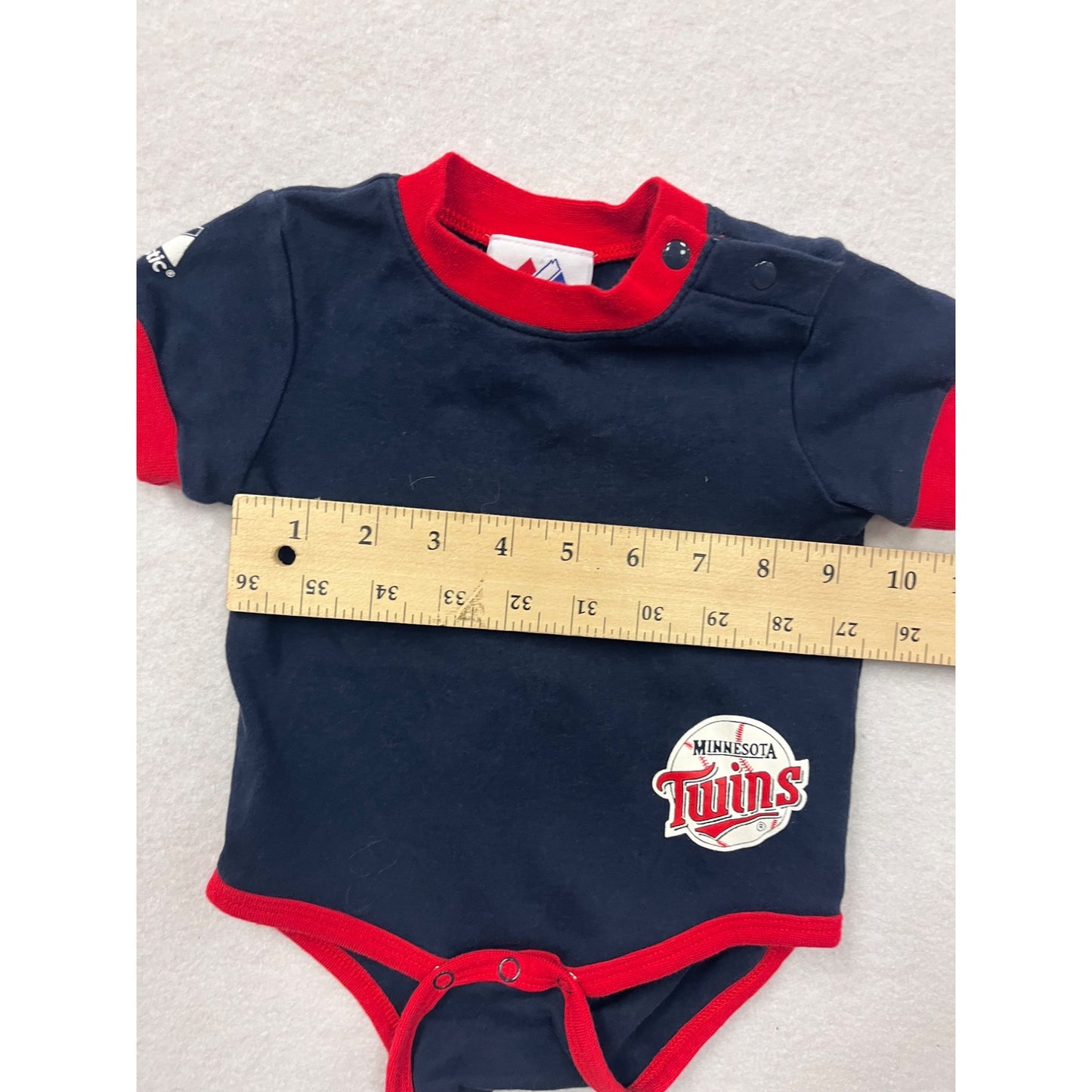 Minnesota Twins Baby Bodysuit 6/9M Navy & Red #6549